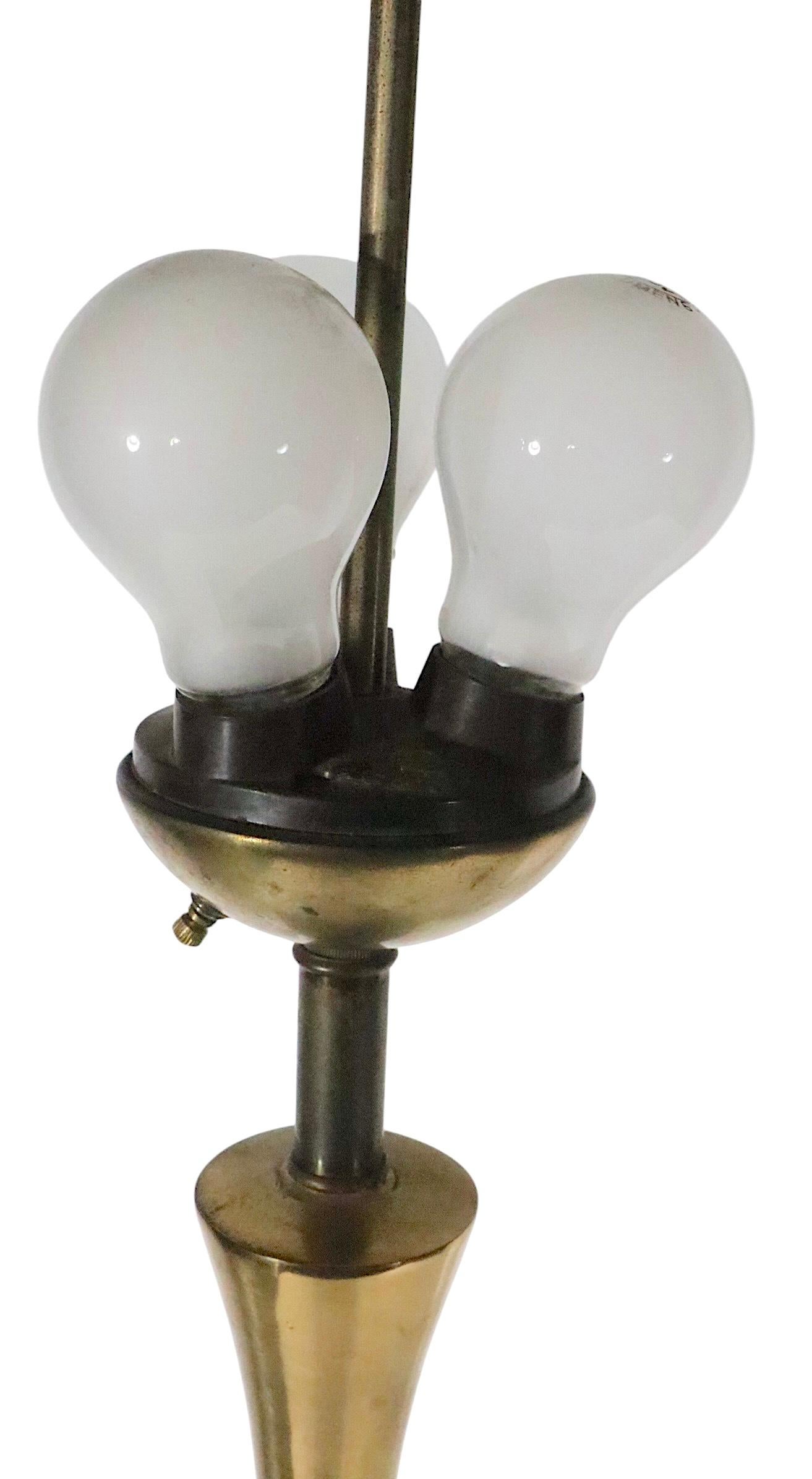 Lampada da tavolo del Medioevo progettata da Tony Paul per Westwood Lamps Inc. c.1950 in vendita 12