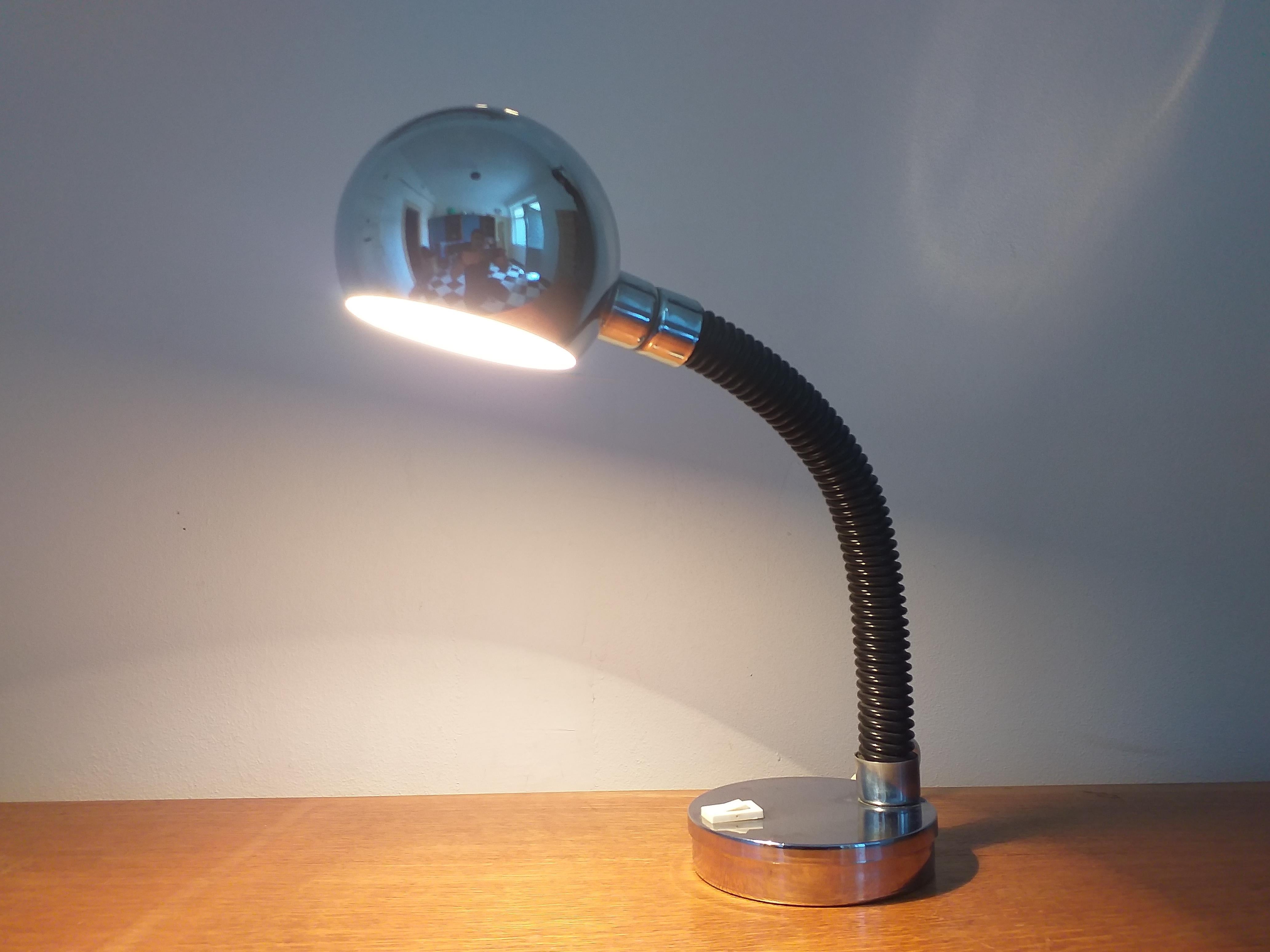 Mid-Century Modern Midcentury Table Lamp Elbow, Targetti Sankey, Italy, 1970s For Sale