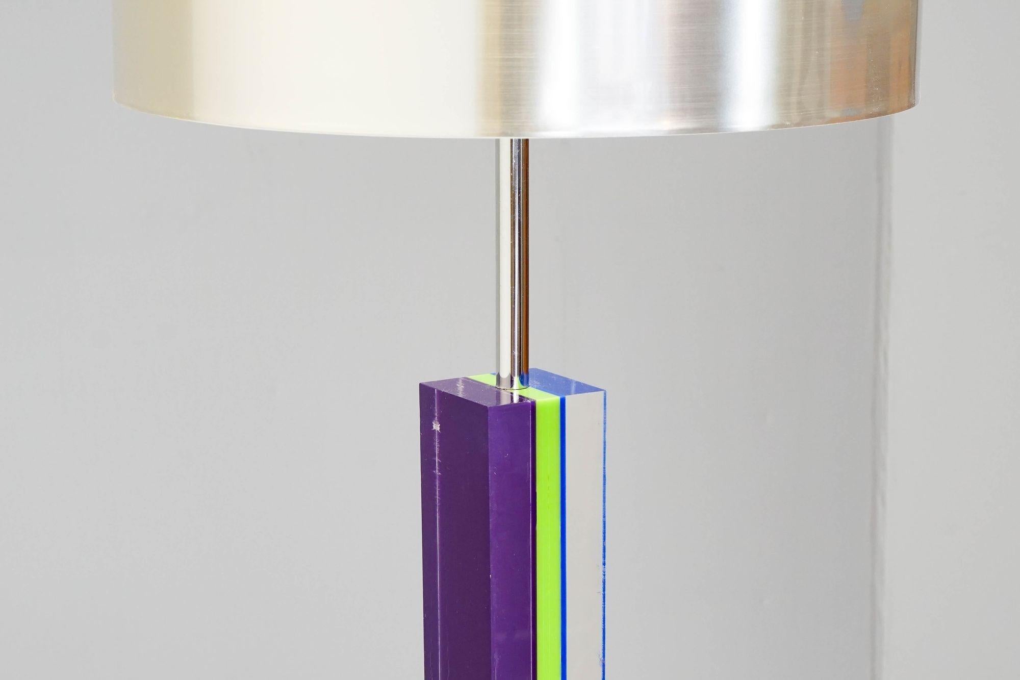 Lucite Mid-Century Table Lamp For Sale