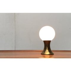 Lampe de table du milieu du siècle en verre et métal, années 1960