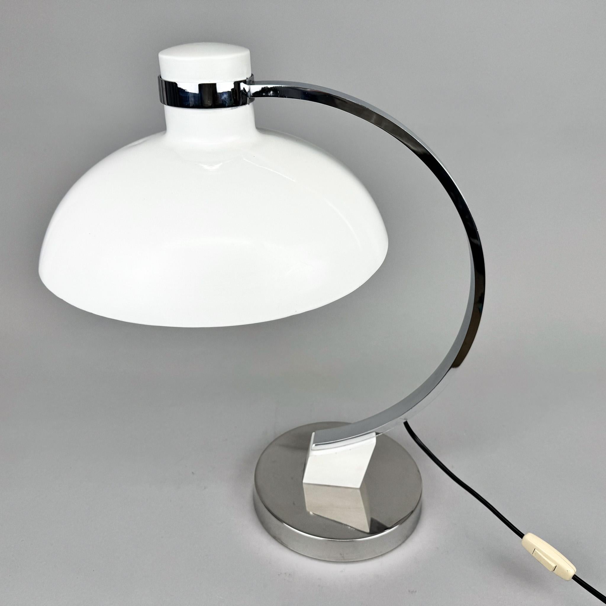 Mid Century Table Lamp in Kaiser Idell Style, 1970's For Sale 4