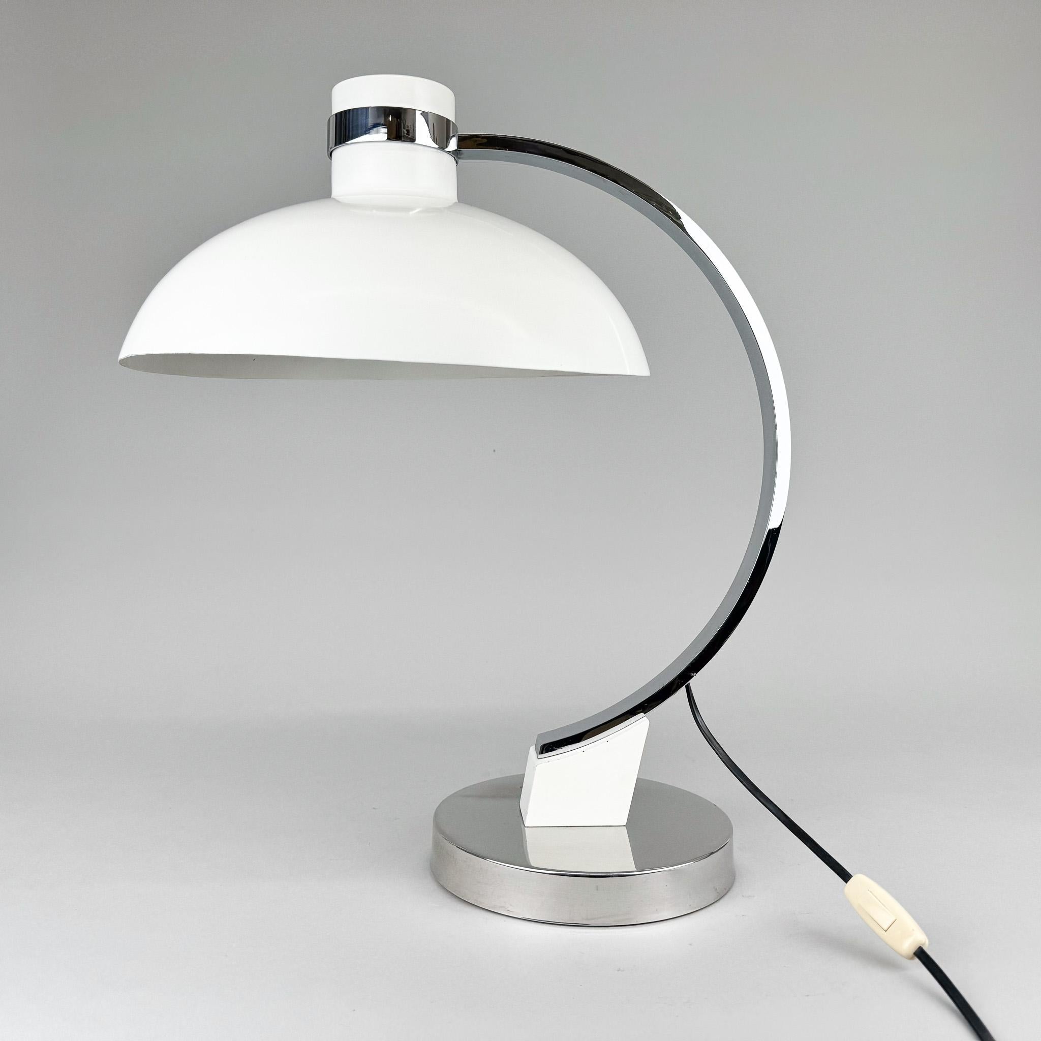 Mid Century Table Lamp in Kaiser Idell Style, 1970's For Sale 6