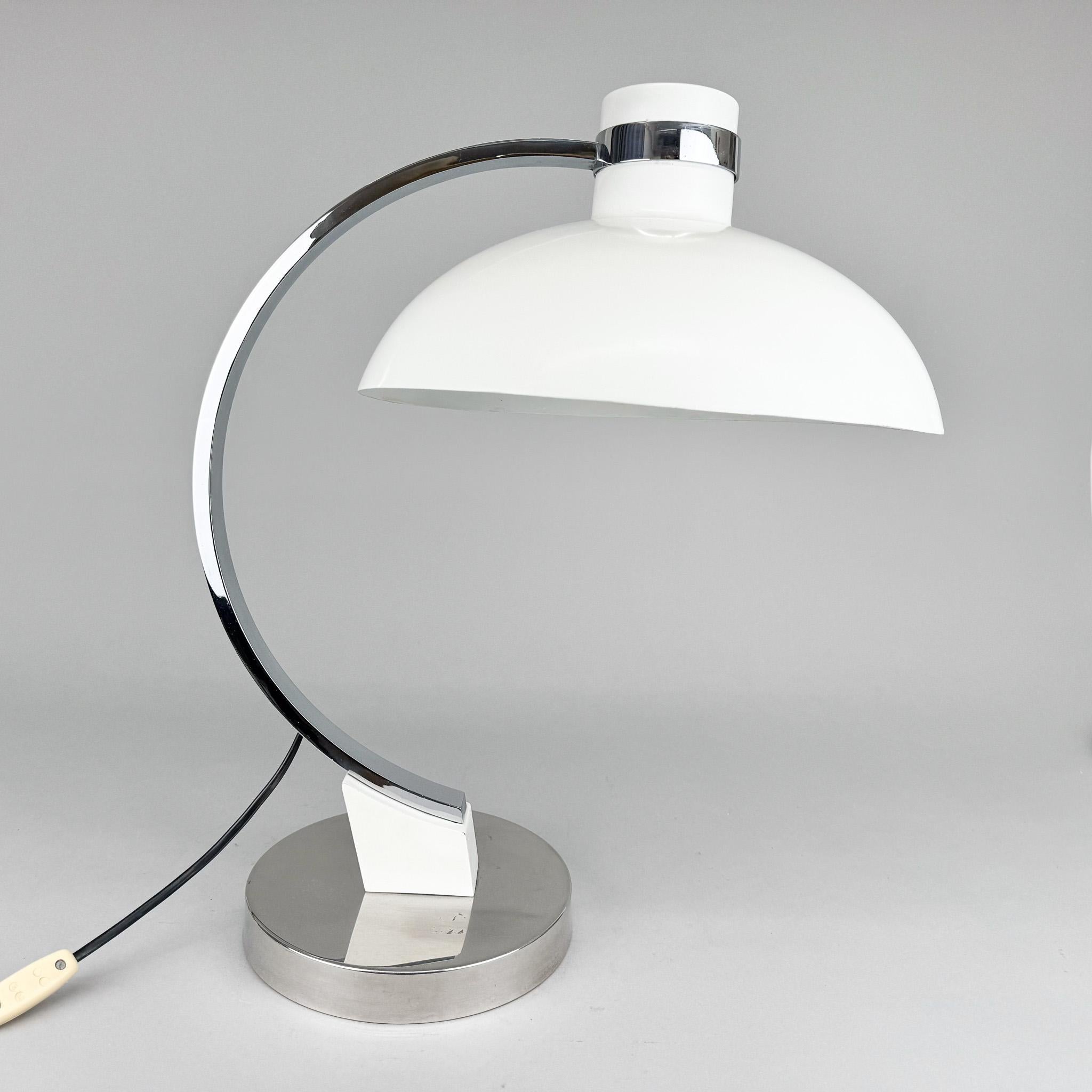 Mid Century Table Lamp in Kaiser Idell Style, 1970's For Sale 7