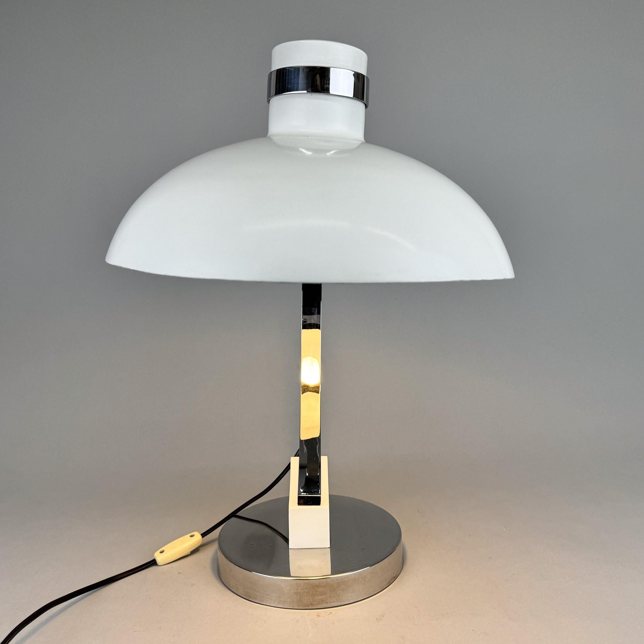 European Mid Century Table Lamp in Kaiser Idell Style, 1970's For Sale