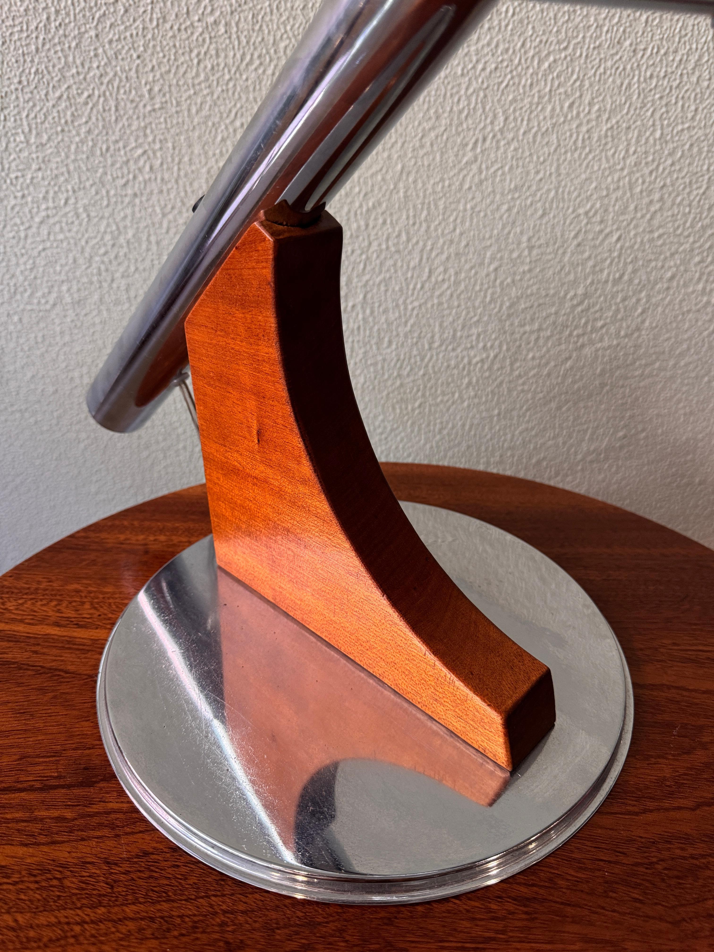 Mid century Table Lamp in the style of Luis Perez de la Oliva, Portugal 1970's For Sale 10
