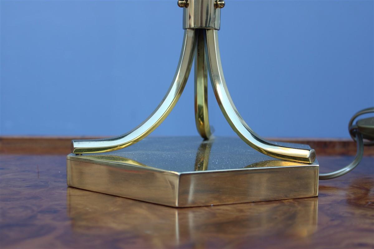 Mid-Century Table Lamp Italian Design Cristal Concave Cobalt Blue Brass Part For Sale 1
