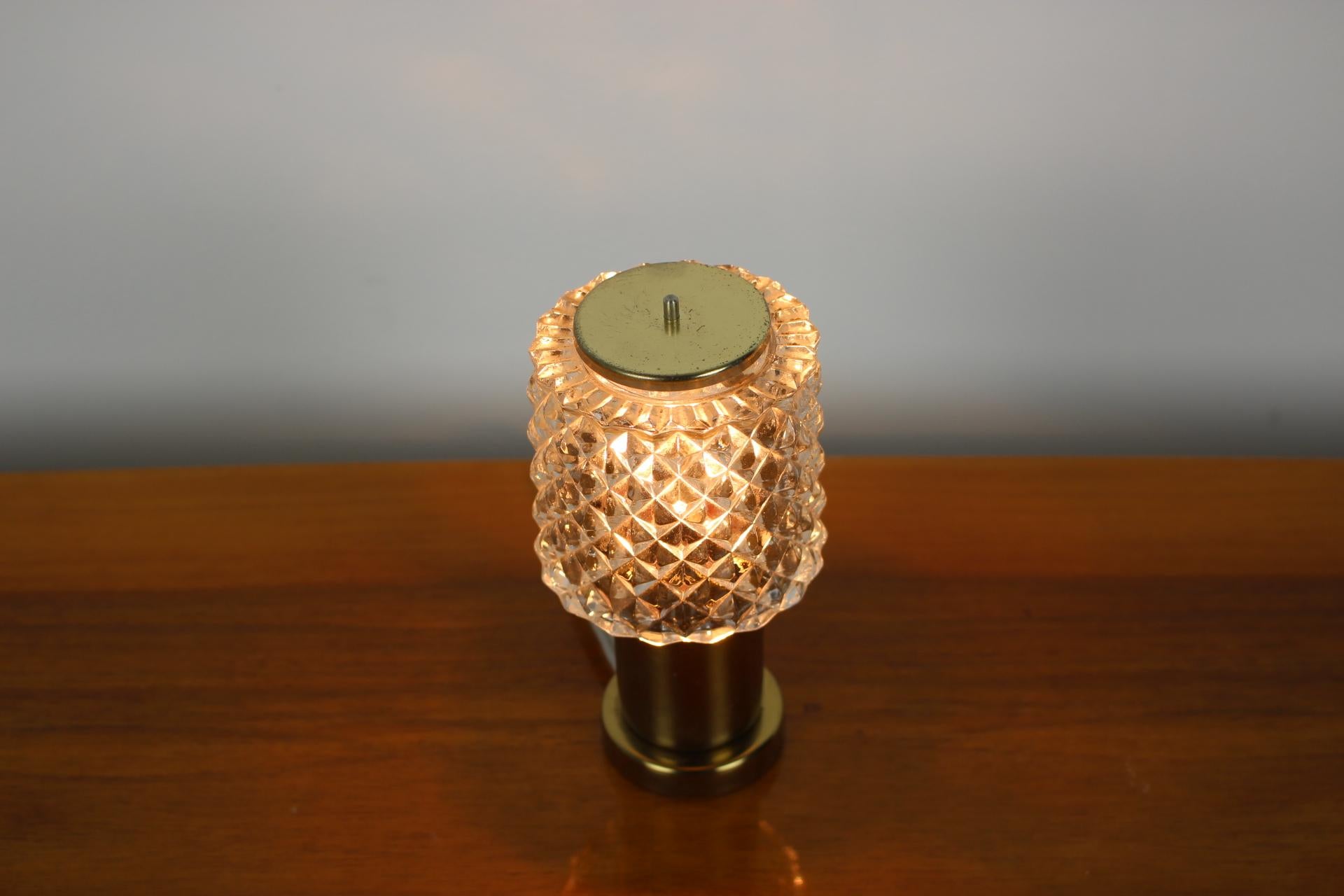 Midcentury Table Lamp Kamenický Šenov Preciosa, 1970s In Good Condition In Praha, CZ