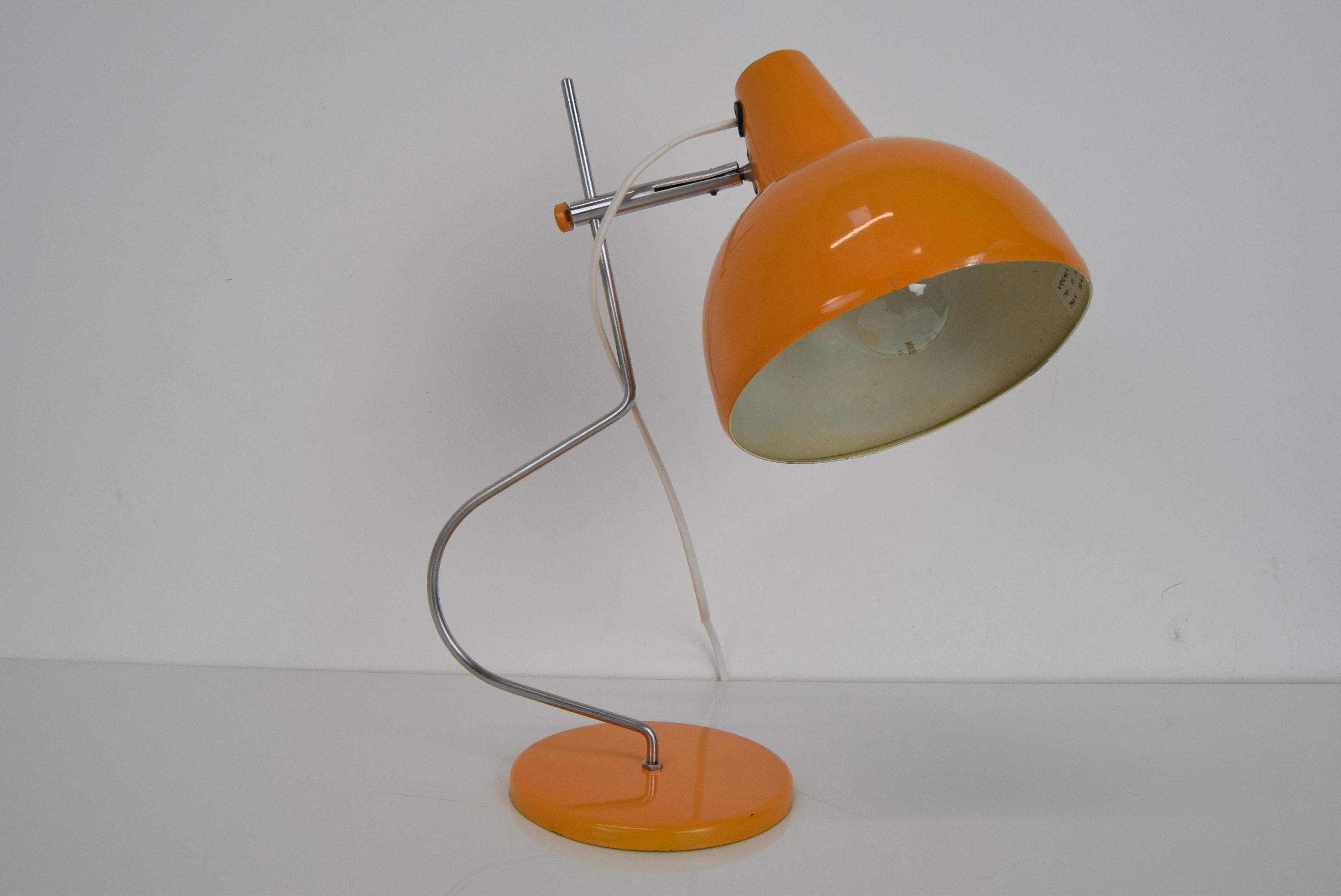 Made in Czechoslovakia
Made of Lacquered metal,Chrome
Adjustable shade
With aged patina,shade has light dents
Was installed new wiring
1x60W,E27 or E26 bulb
US adapter included
Original condition.