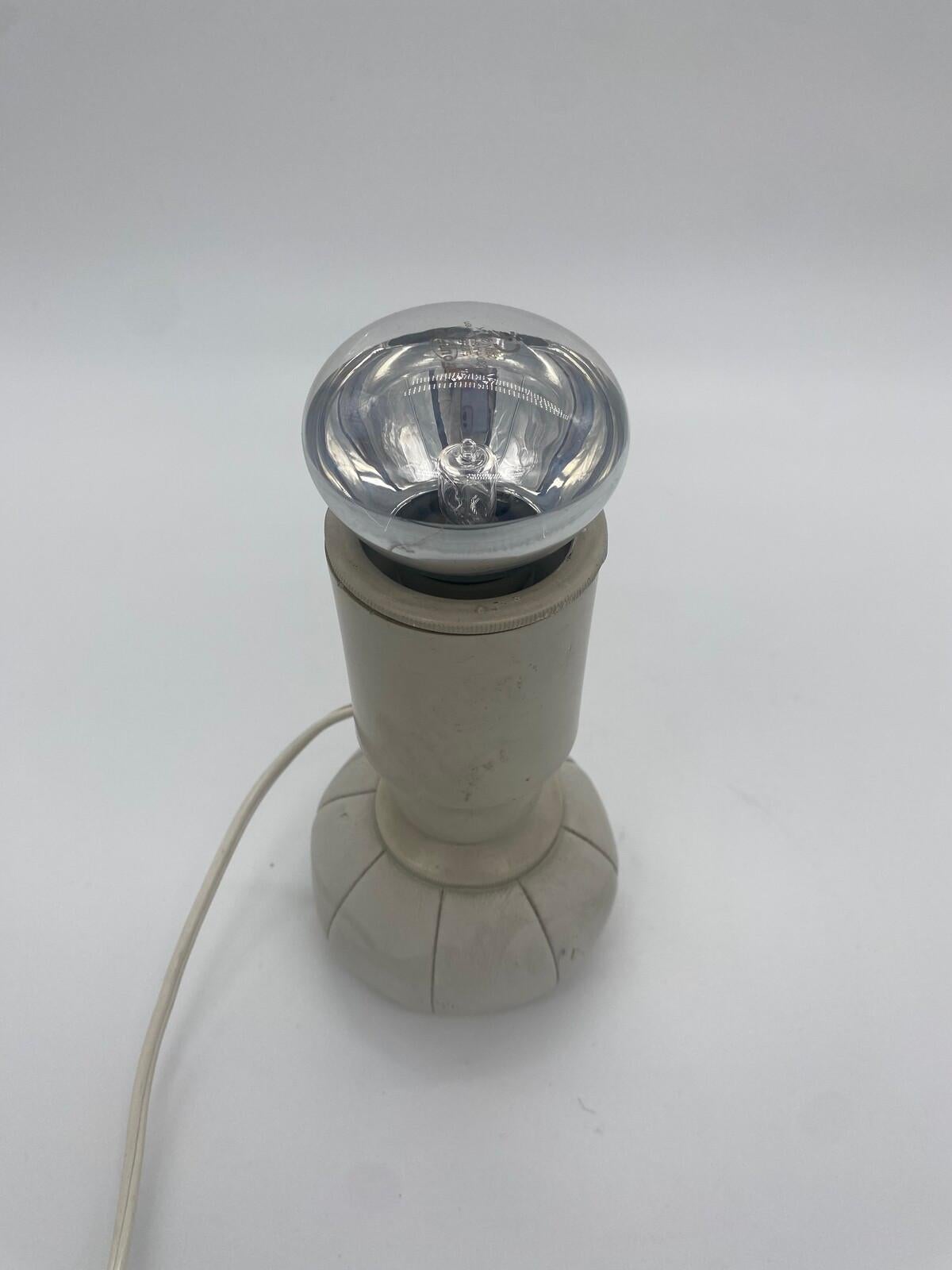 Européen Lampe de table du milieu du siècle modèle 600 par Gino Sarfatti pour Arteluce - 1966 en vente