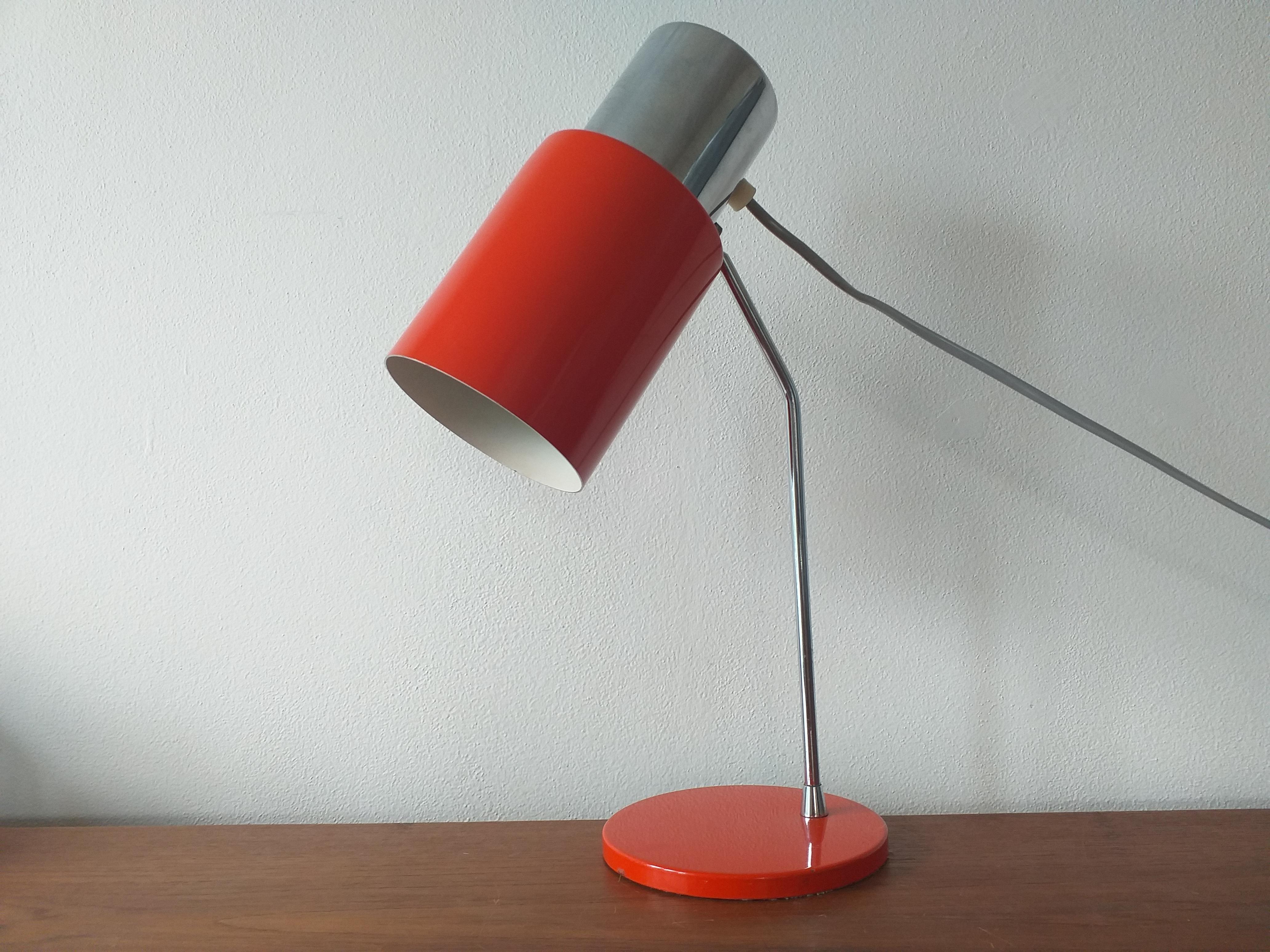 Laqué Lampe de table midcentury Napako:: créée par Josef Hurka:: 1970 en vente