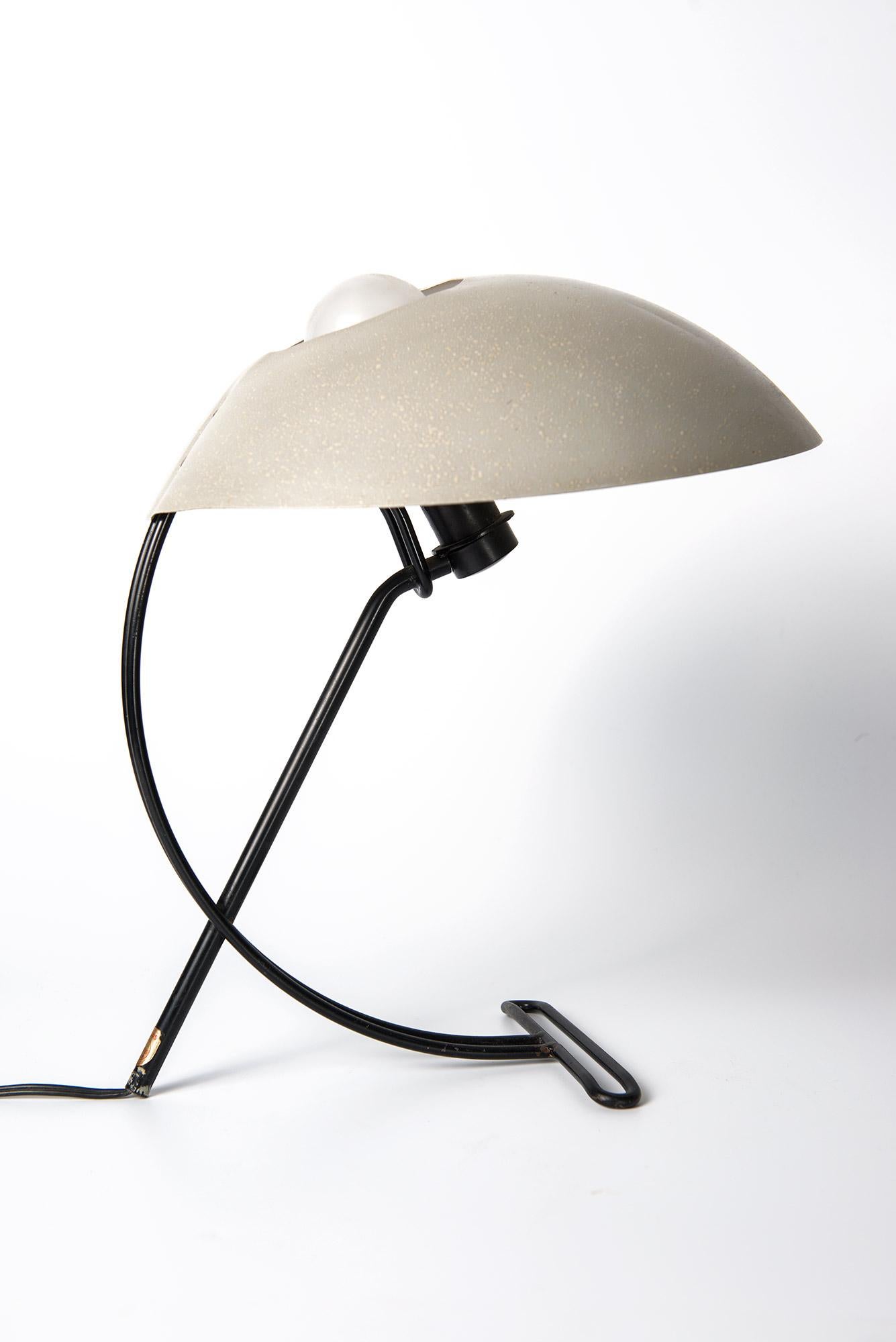 Iconic table or desk light Model NB100, designed by Louis Kalff for Philips from the 1950s.
Original label from Philips.