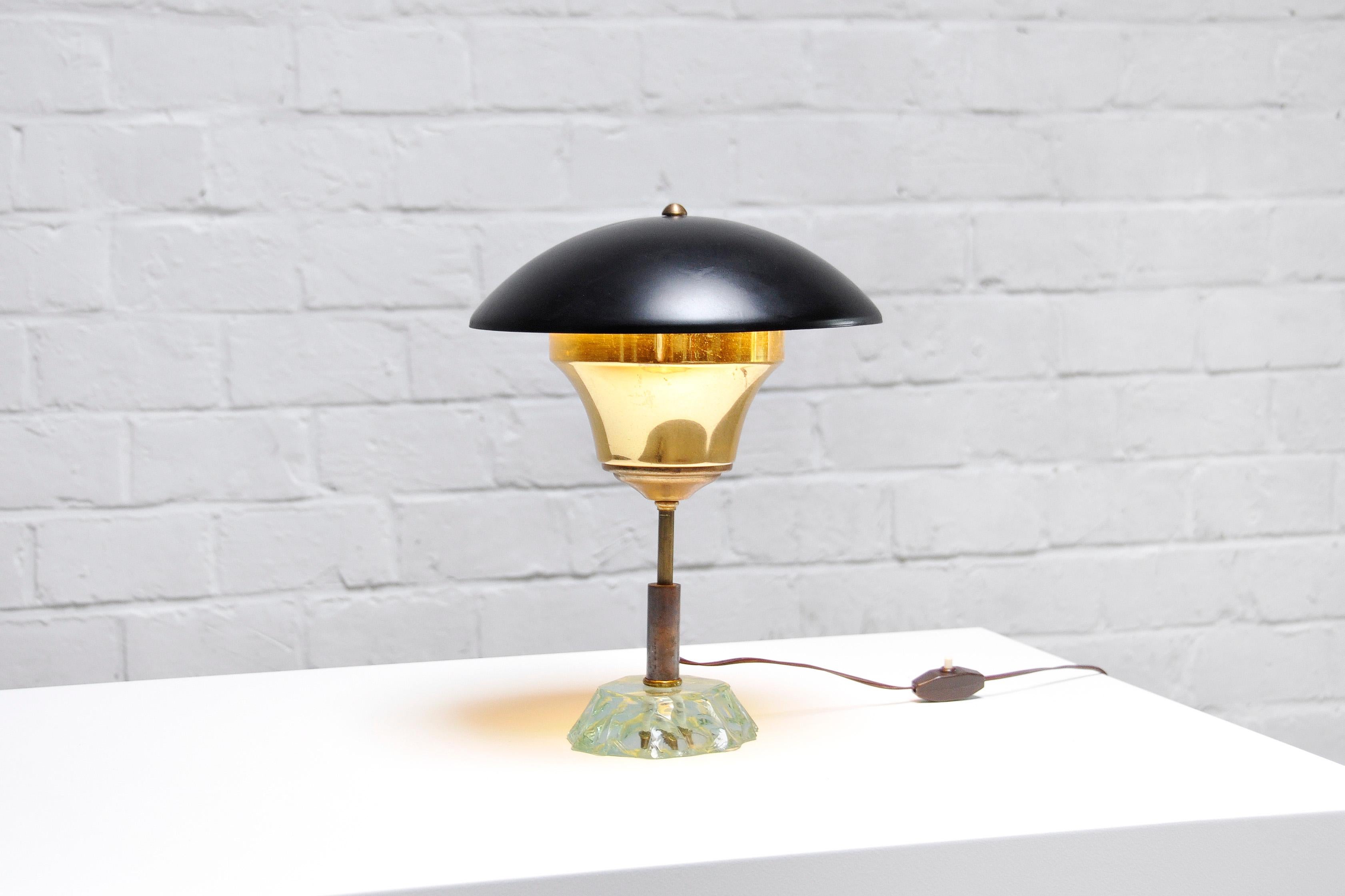 Italian Mid-Century Table Lamp with Crystal Glass Base by Max Ingrand for Fontana Arte