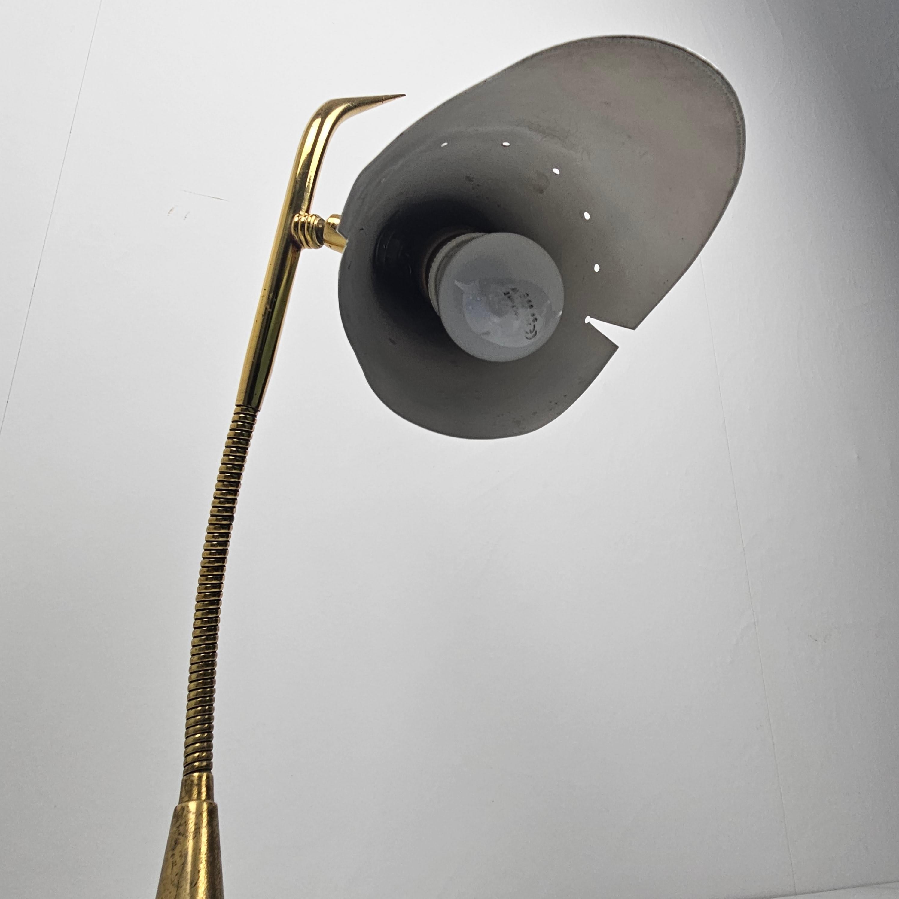 Mid Century Table Lamp With Marble Foot by Oscar Torlasco, Italy 1955 In Good Condition For Sale In Oud Beijerland, NL