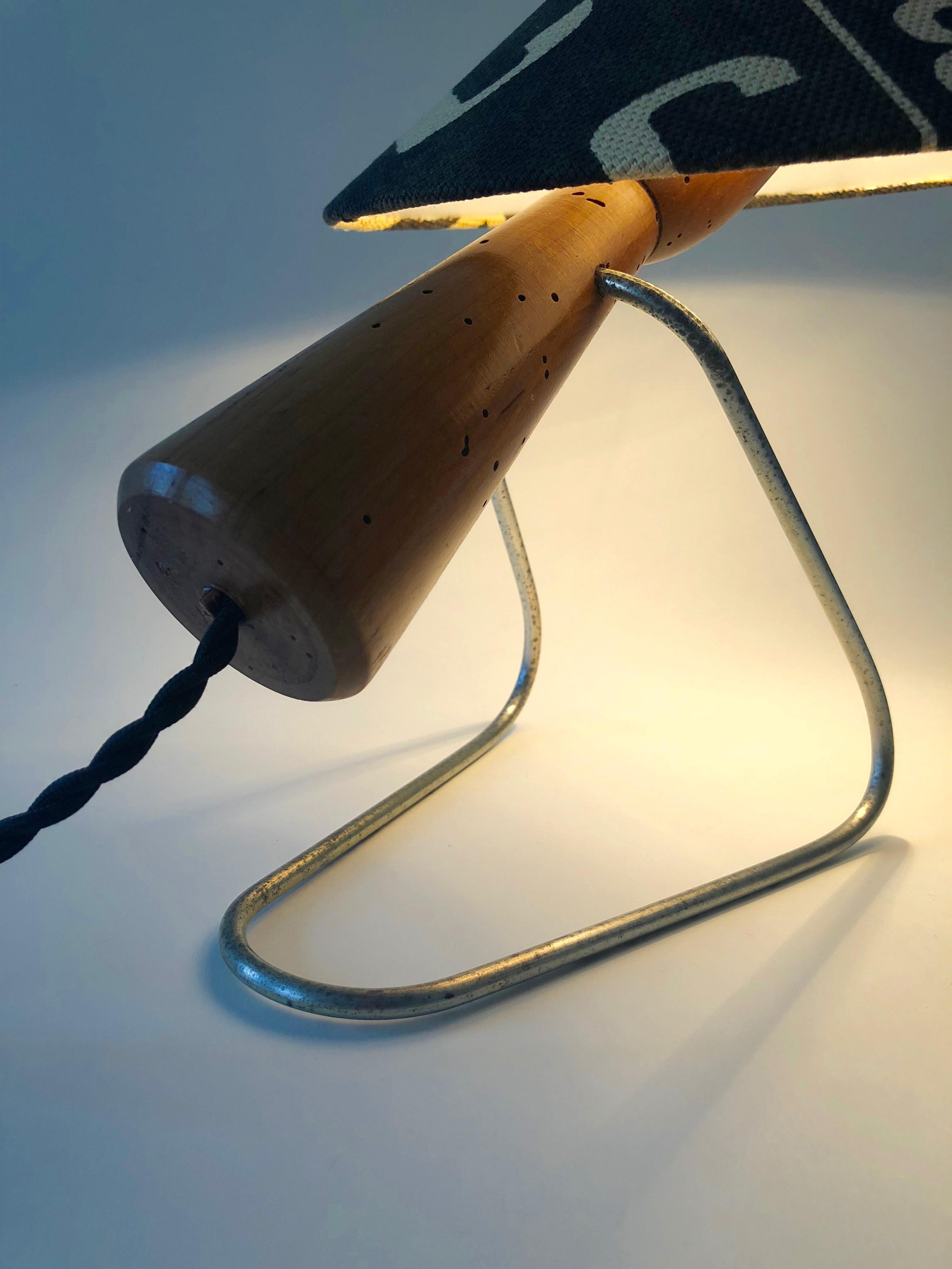 Midcentury Table Lamp with Shade in Andrew Marten Linen For Sale 5
