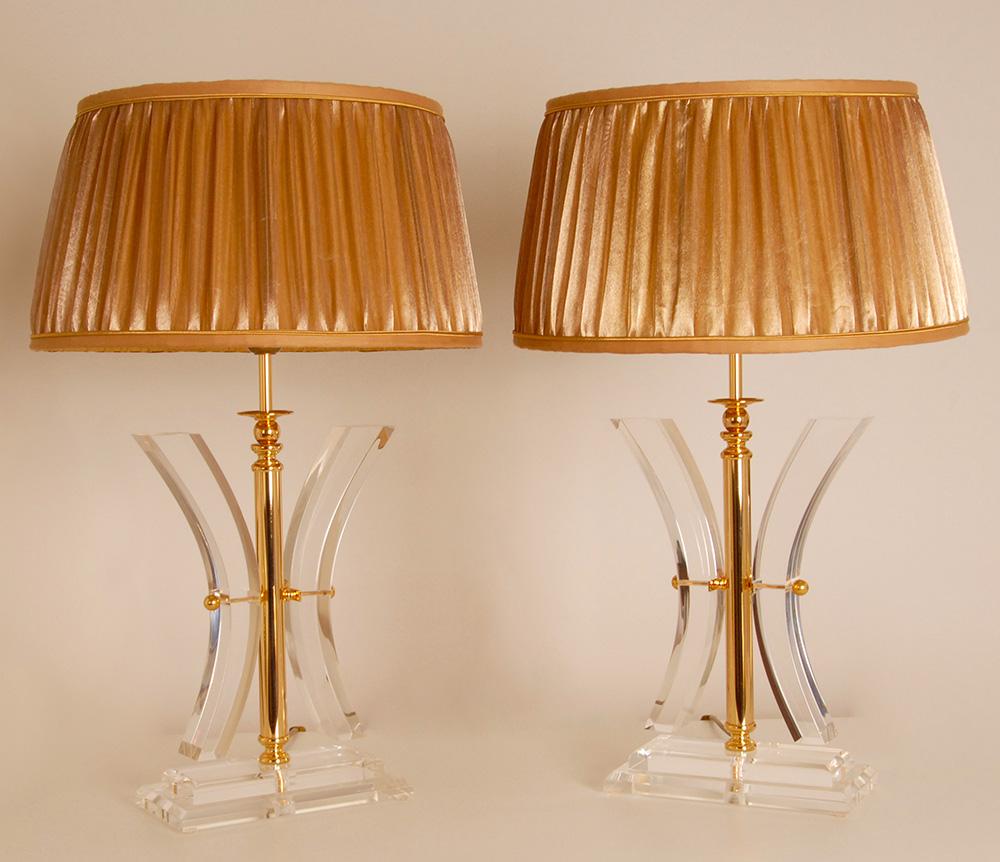 Mid-Century Modern Mid Century Table Lamps Gold Acrylic Kuatra Spain perspex lamps Crystal a pair For Sale