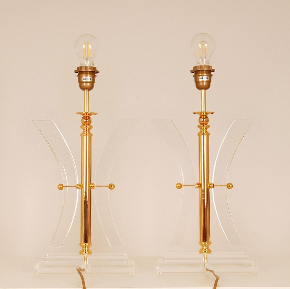 Metal Mid Century Table Lamps Gold Acrylic Kuatra Spain perspex lamps Crystal a pair For Sale