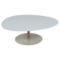 Table du milieu du siècle modèle MV50 de Morten Voss pour Fritz Hansen, 2007