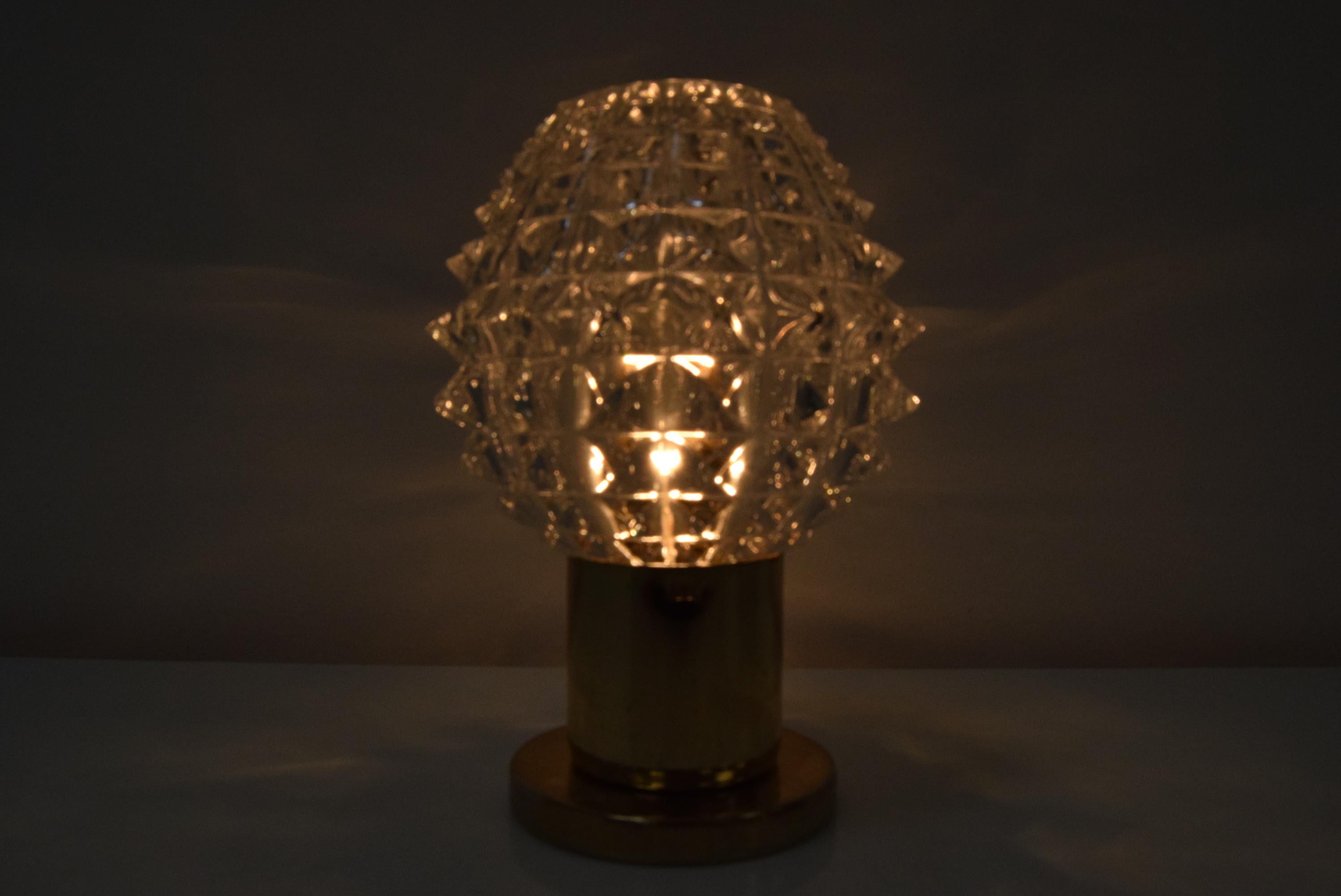 Lampe de table ou applique mi-siècle moderne par Kamenicky Senov, années 1960 en vente 3