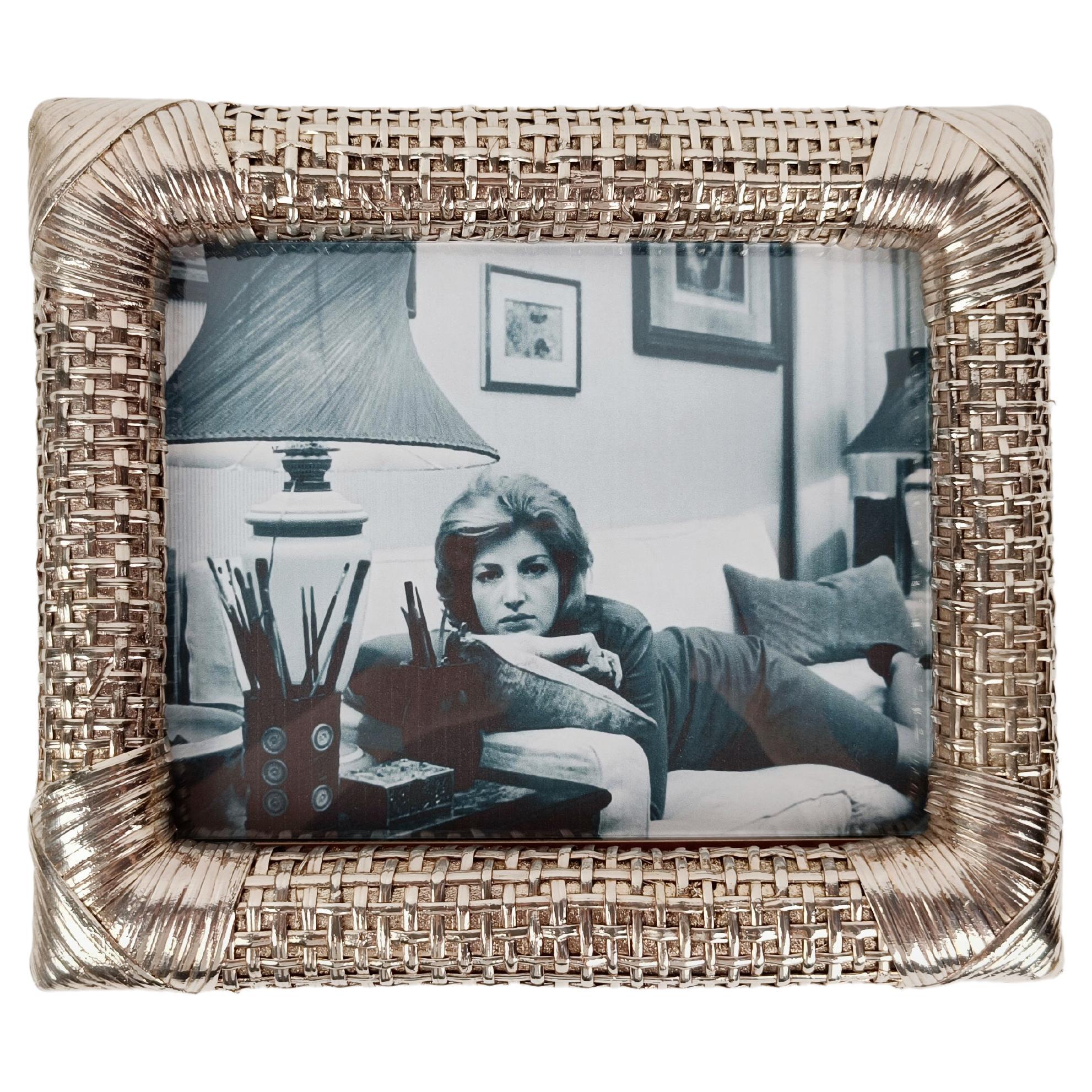Midcentury Table Picture Frame Made in Silver Plated Woven Wicker, Italy 1970s For Sale