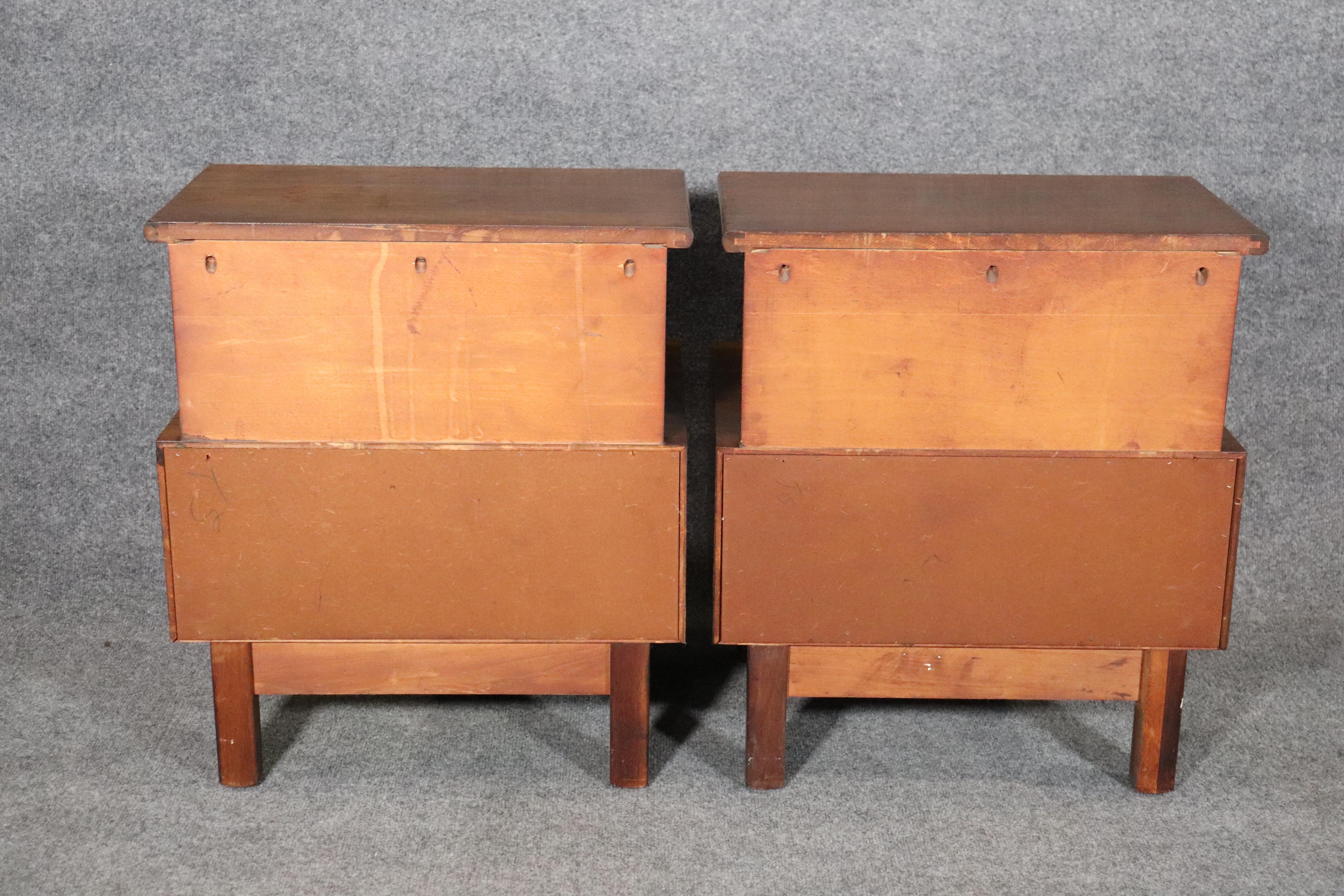 Mid-Century Modern Mid-Century Tables by Cavalier For Sale