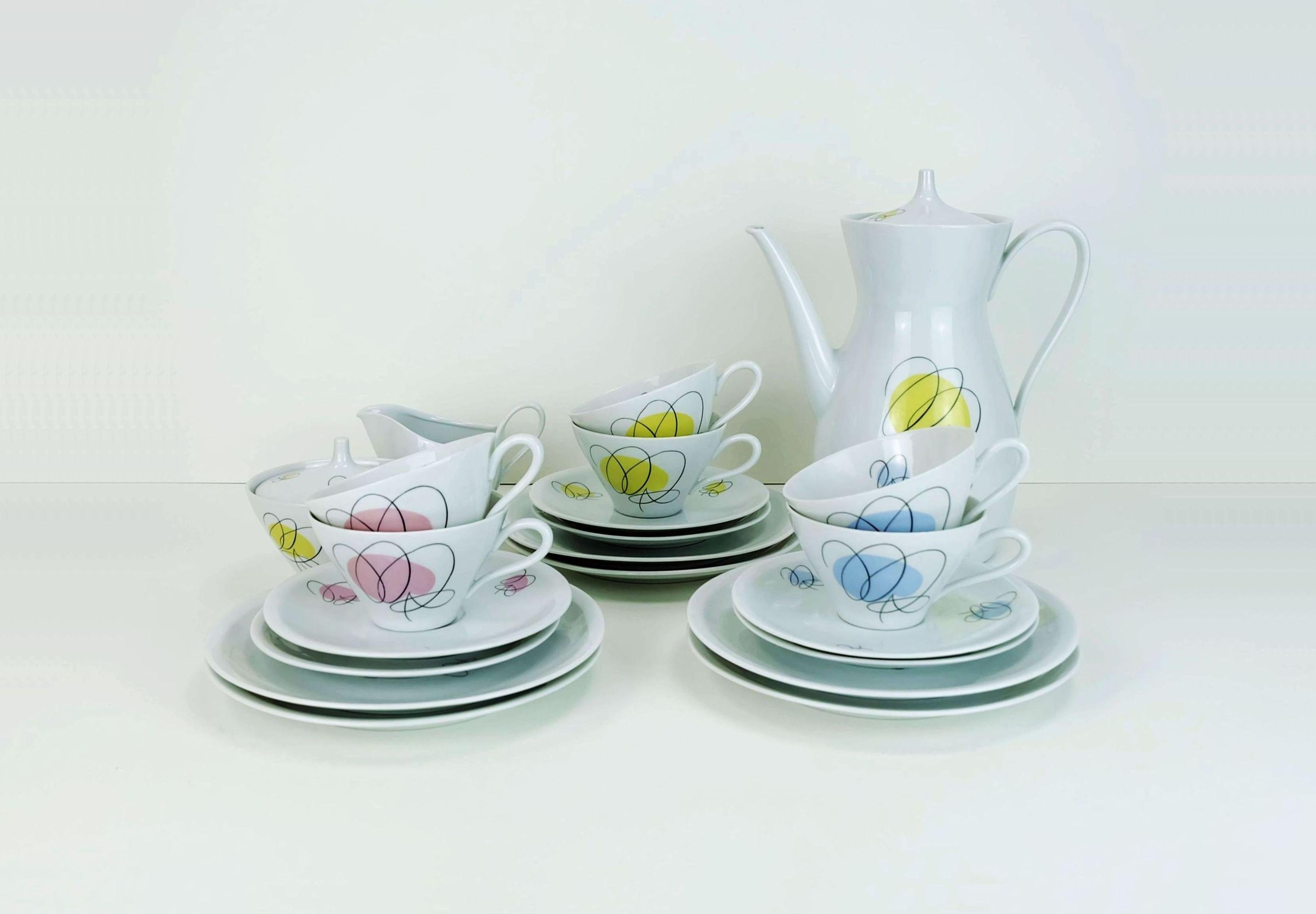 TABLEWARE schimmerndes abstraktes Bavaria-Dekor aus der Mitte des Jahrhunderts in Pastellfarben 1950er Jahre im Angebot 4