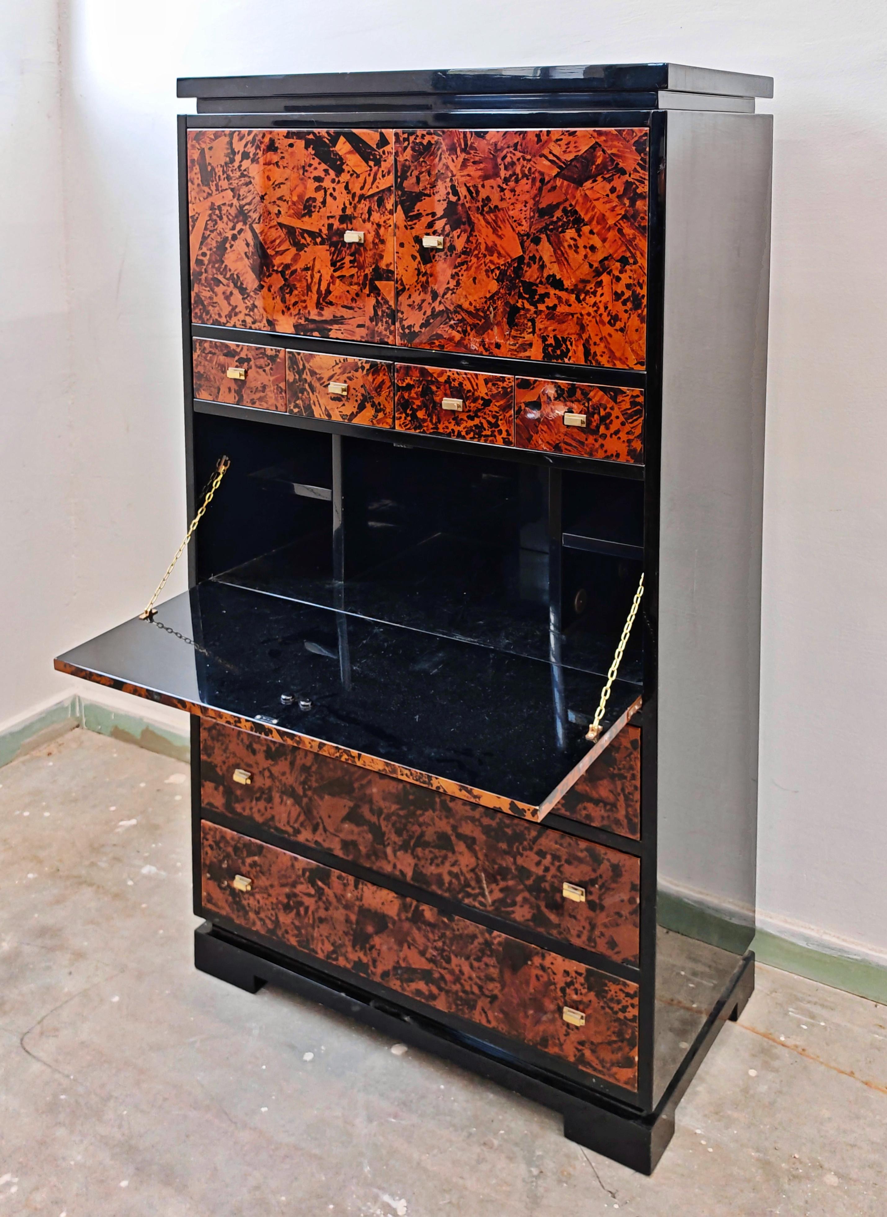 Mid Century Tall Boy oder Sekretär in Schildpatt und schwarzem Lack von Ottini im Angebot 2