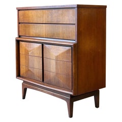 Comò alto Mid-Century di United Furniture