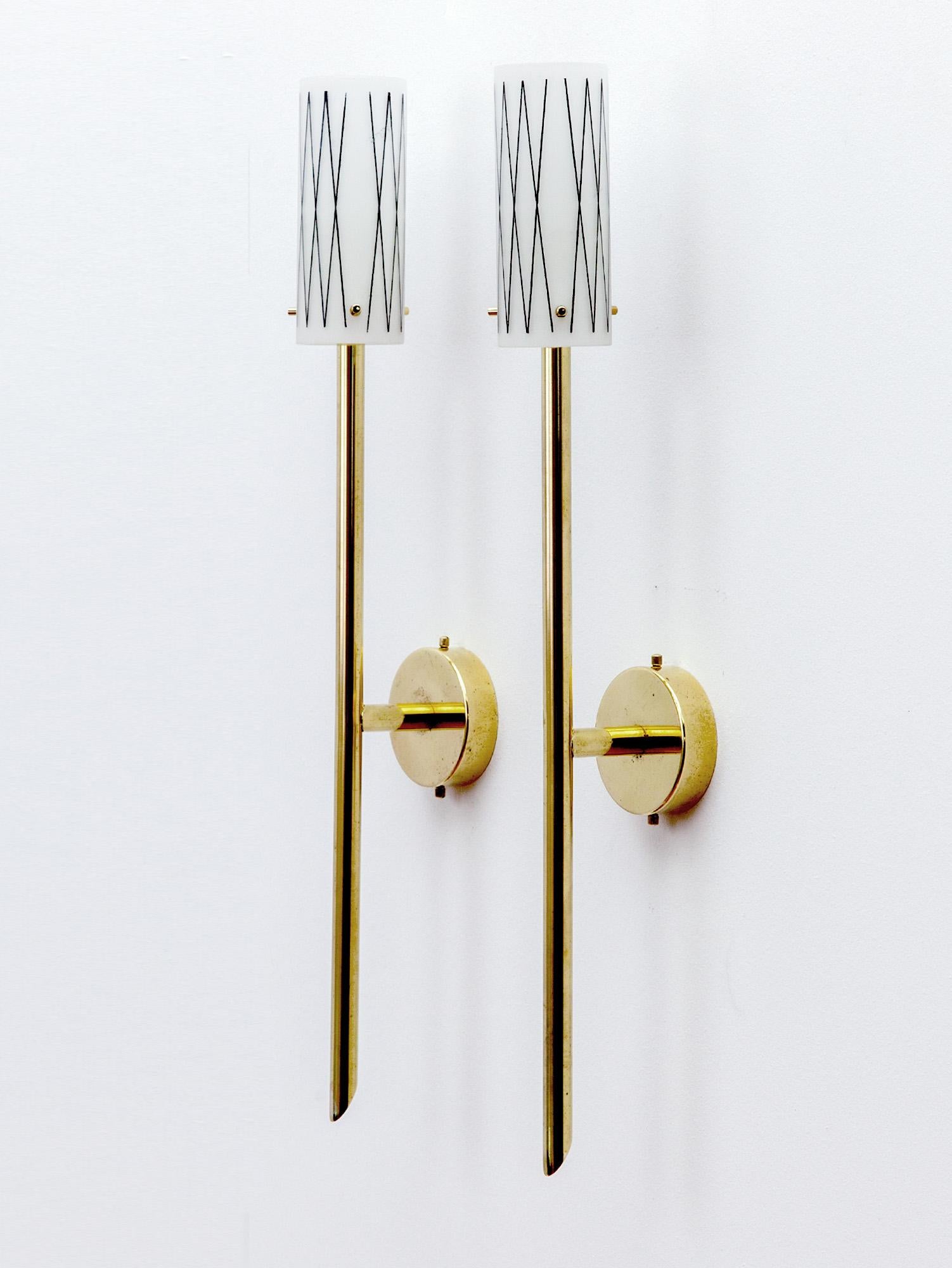Mid-Century Tall Glass & Brass Wall Lights, Italy, 1950s  In Good Condition In PRESTON, AU