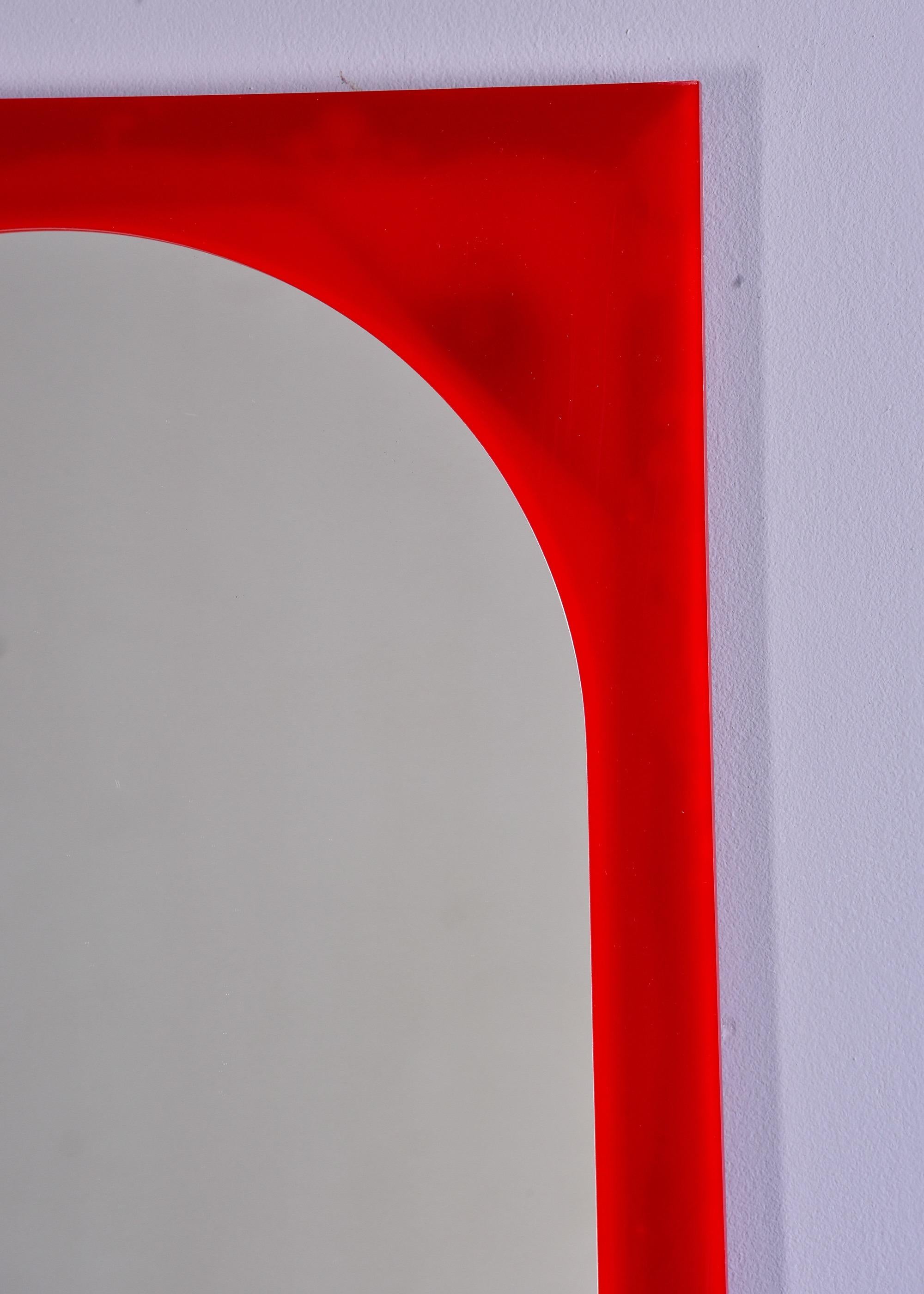 Mid Century Tall Red Plastic Mirror Attributed to Anna Castelli for Kartell In Good Condition For Sale In Troy, MI
