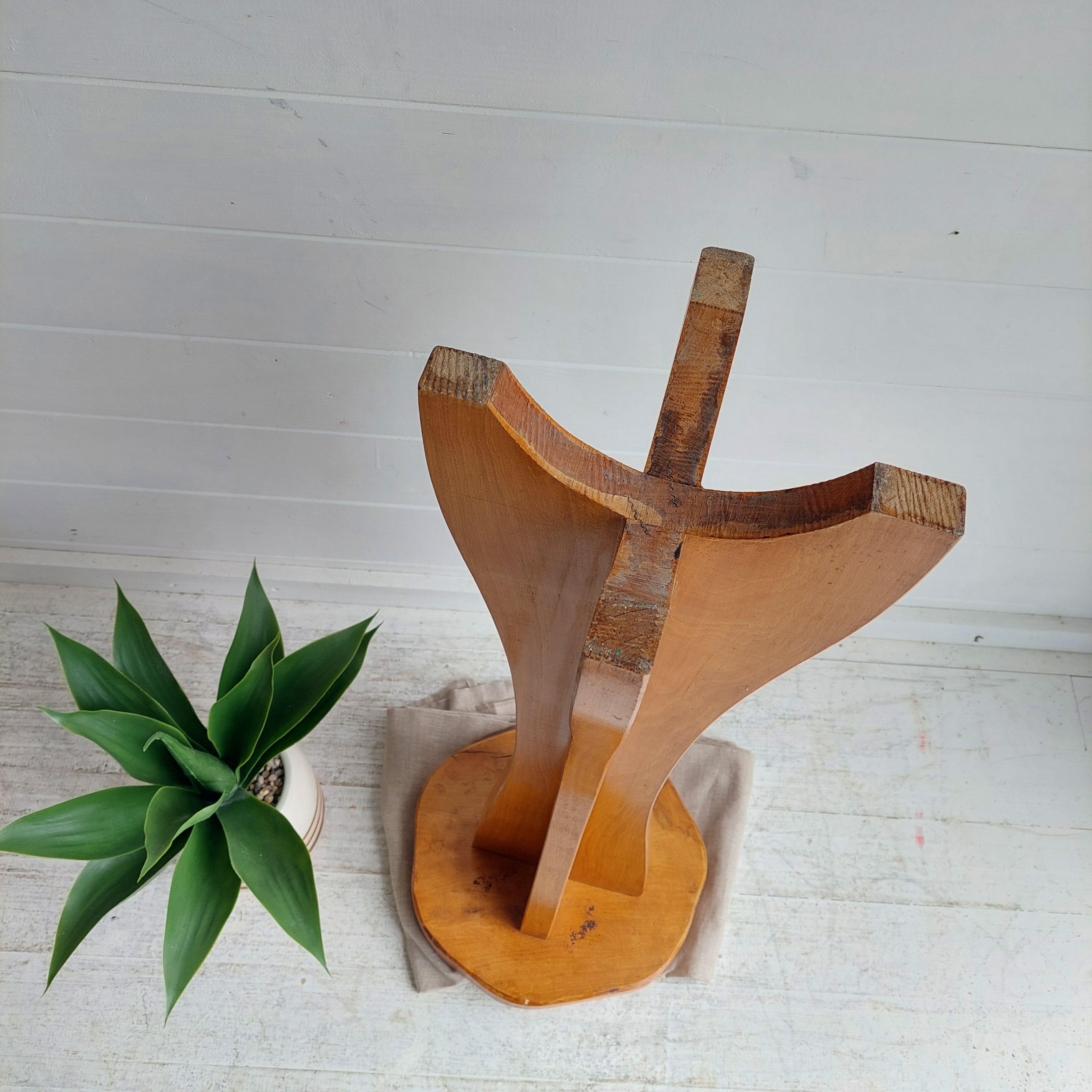 Mid Century Tall Side Table Gueridon Plant Holder Brutalist organic pedestal 50s For Sale 11