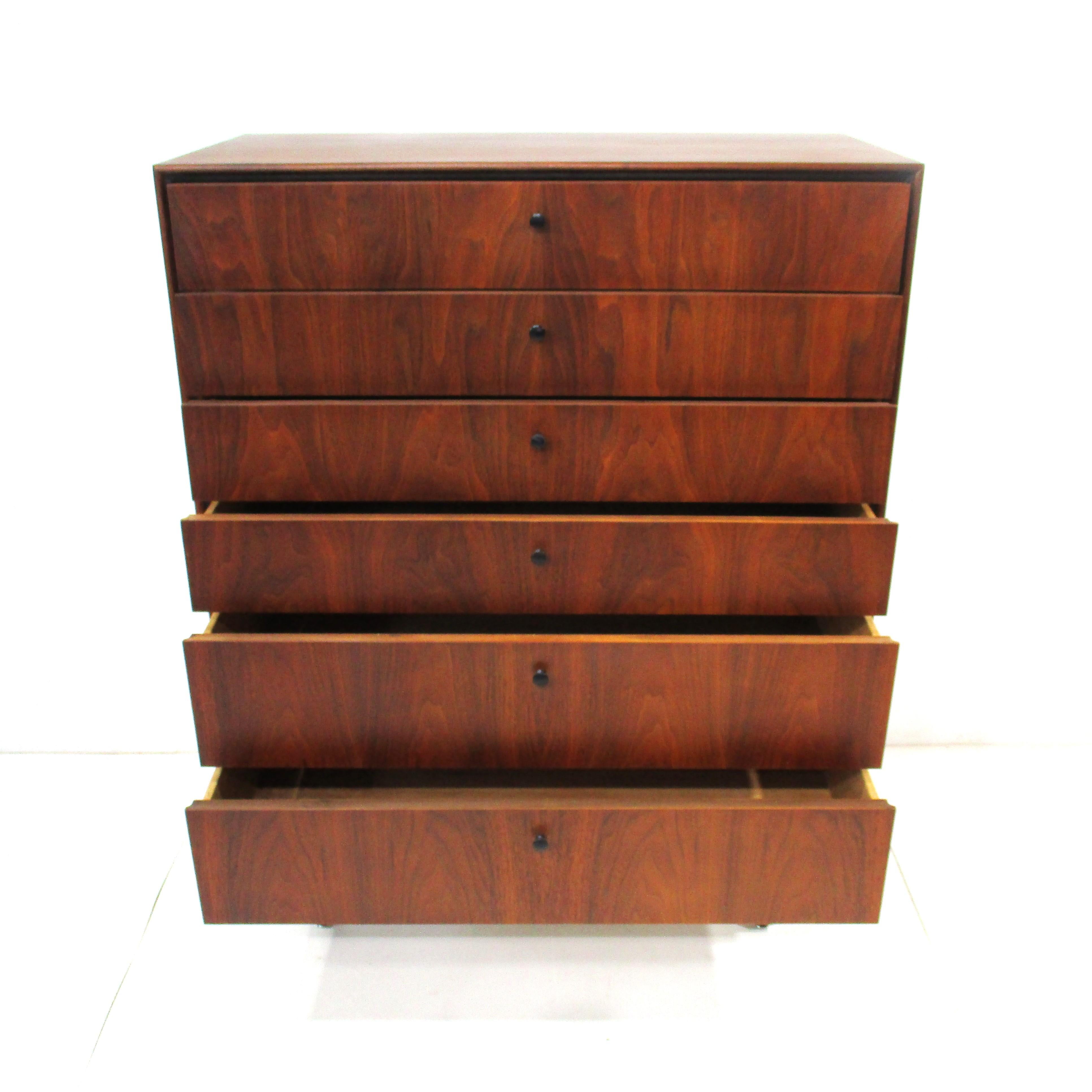 Mid Century Tall Walnut Dresser Chest by Jack Cartwright for Founders In Good Condition In Cincinnati, OH