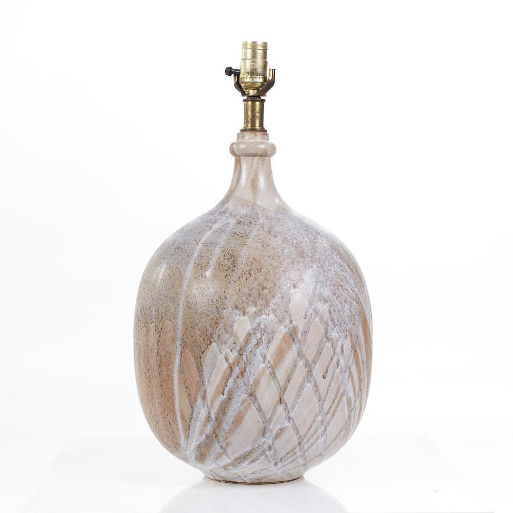 Mid-Century Modern Mid Century Tan Drip Glaze Pottery Lamp For Sale