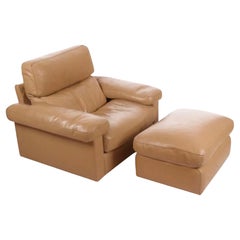 Midcentury Tan Leather Lounge Chair and Ottoman by Tito Agnoli Poltrona Frau