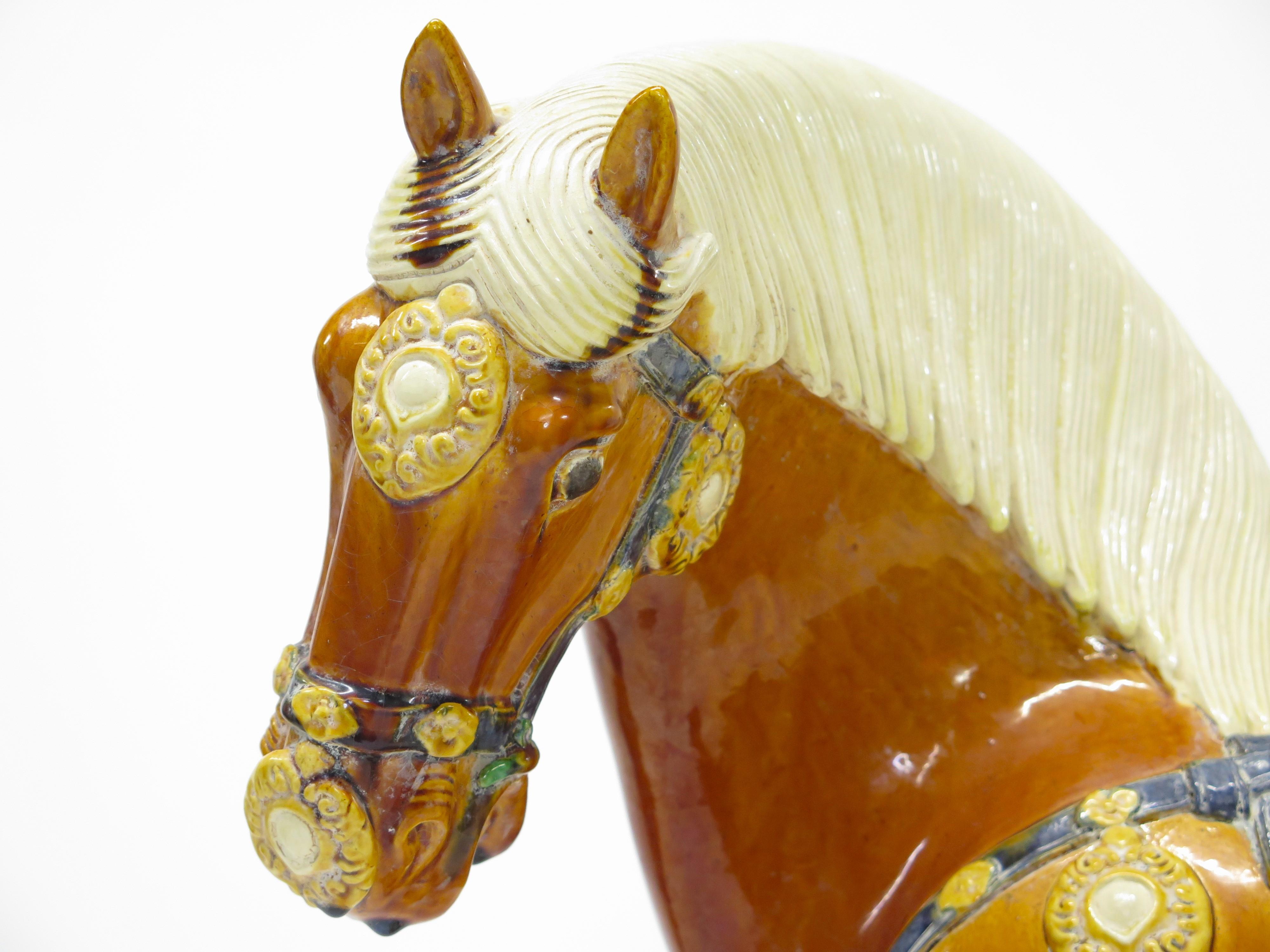 Mid-Century Tang-Style Chinese Ceramic Horse For Sale 1