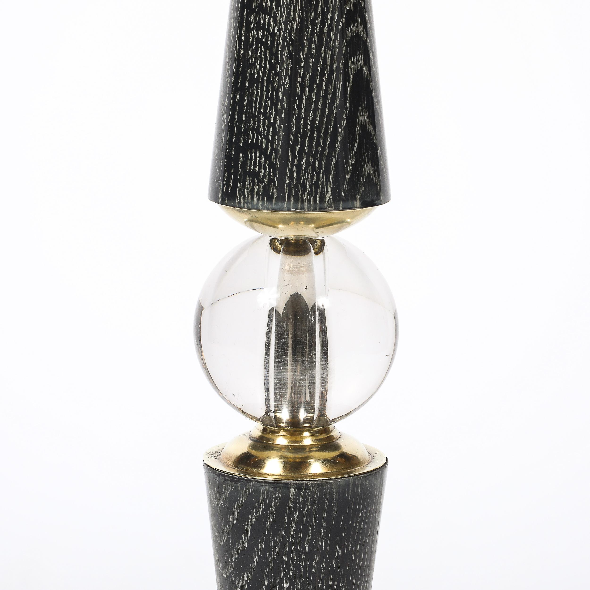 Lampes de table fuselées du milieu du siècle en laiton et noyer cérusé argenté avec détails en forme de sphère en vente 1