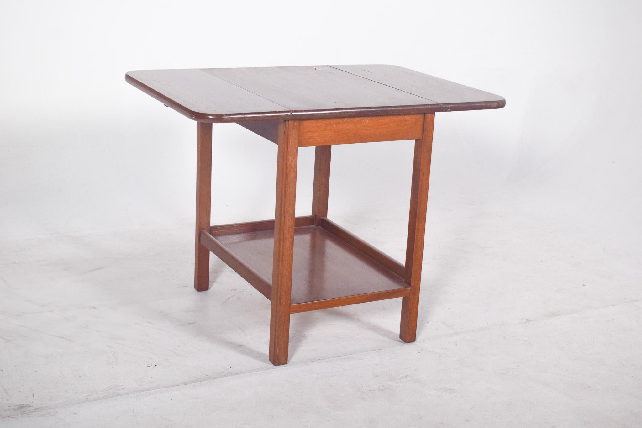 Mid Century Tea Trolley with Flaps For Sale 1