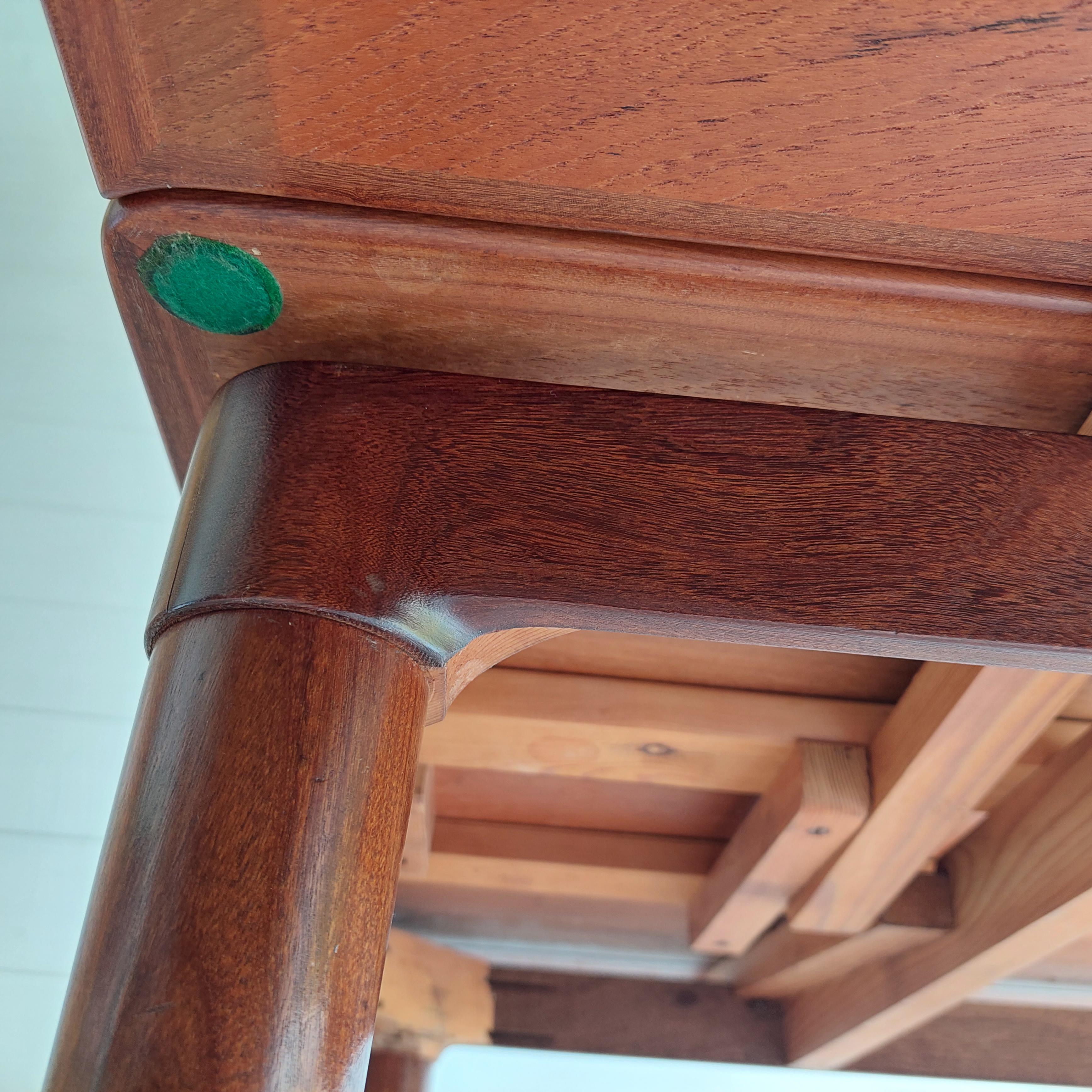 Mid Century Teak, Afromosia Danish Extendable Coffee Tale  B. C. Møbler, Denmark 9