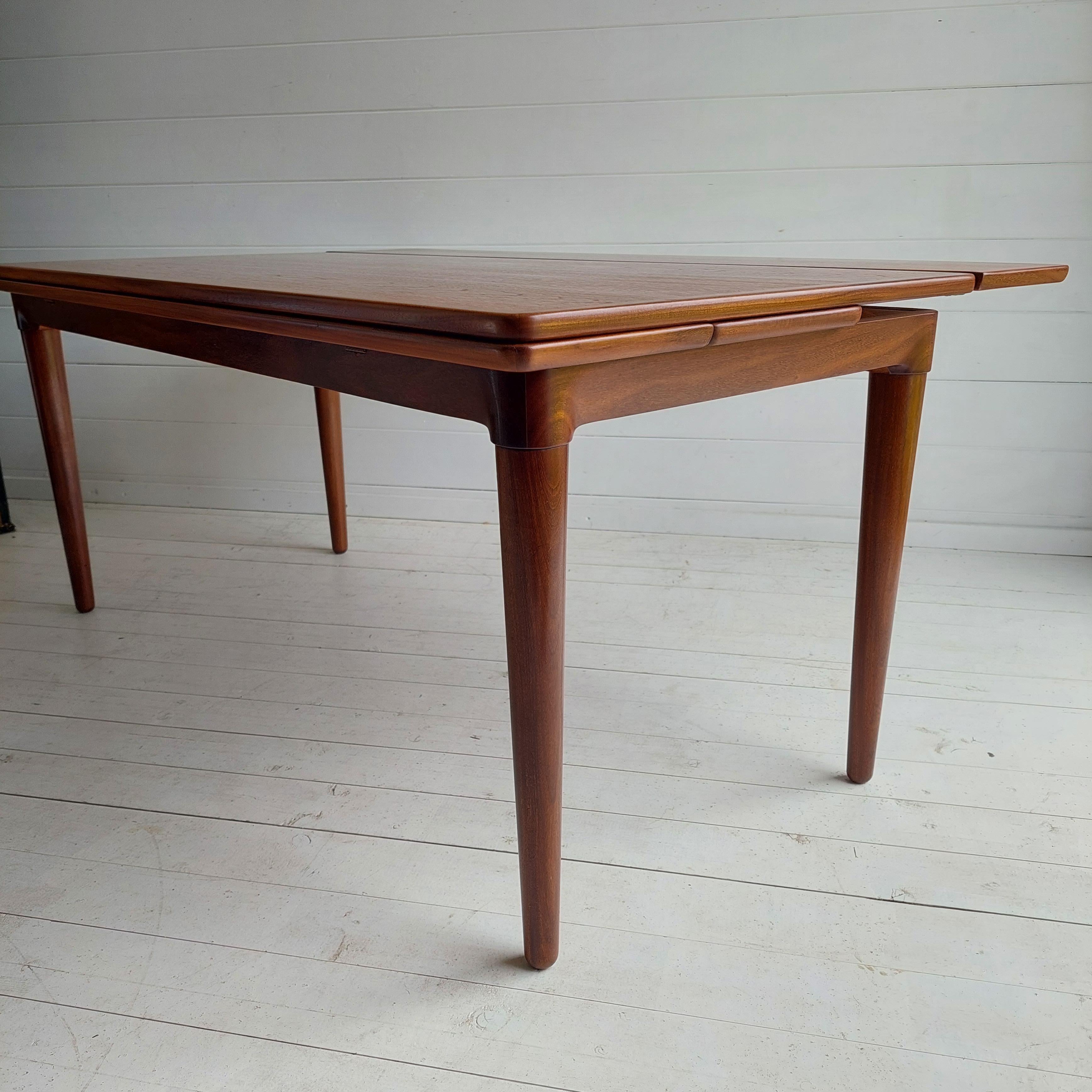 Mid-Century Modern Mid Century Teak, Afromosia Danish Extendable Coffee Tale  B. C. Møbler, Denmark