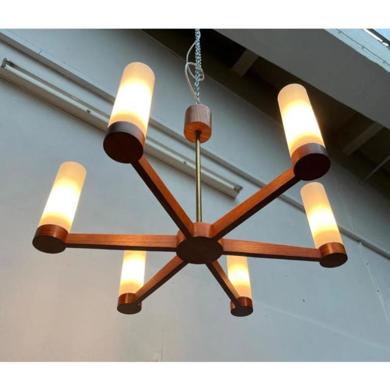 XX secolo Lampada a soffitto a sospensione in teak e vetro di metà secolo, anni '60 in vendita