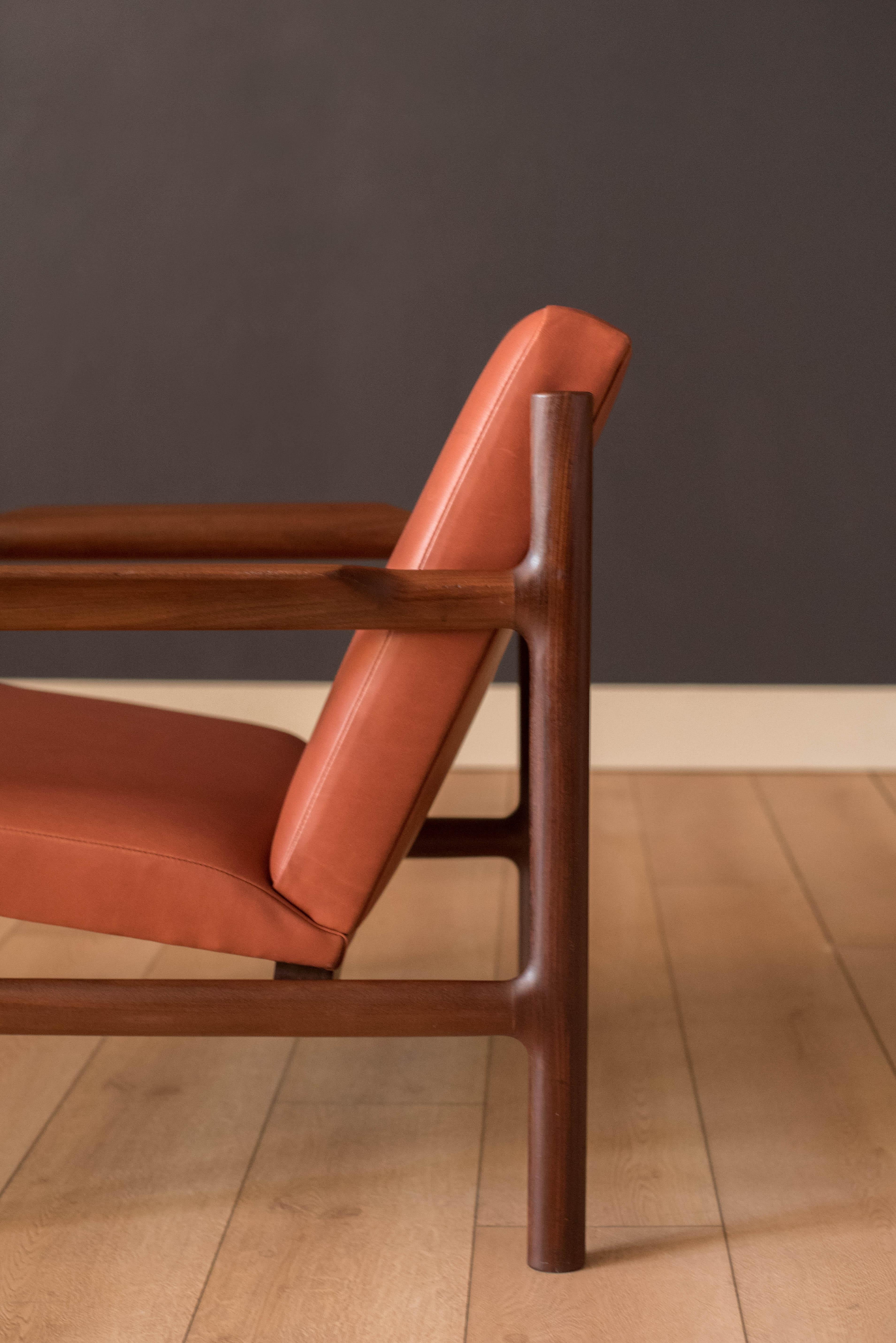 mid century leather lounge chair