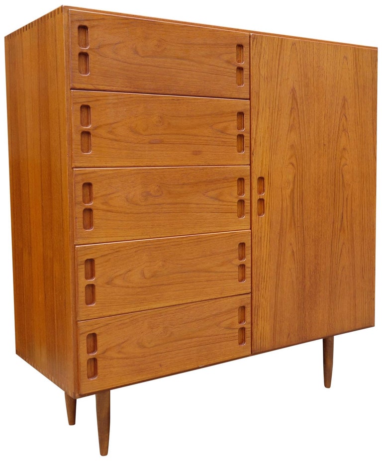 Midcentury Teak Bedroom Set at 1stdibs