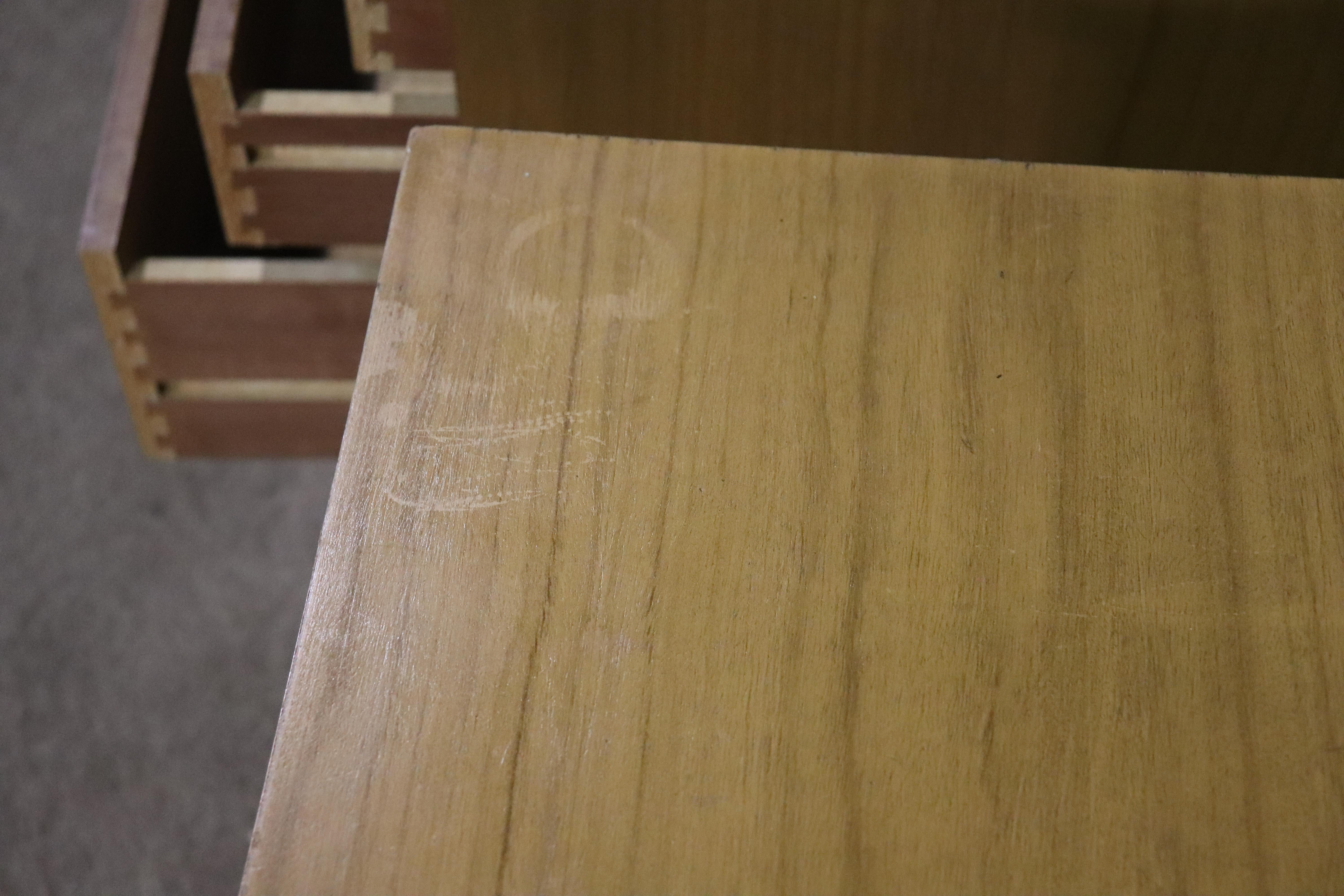 Mid-Century Teak Bedside Dressers For Sale 2