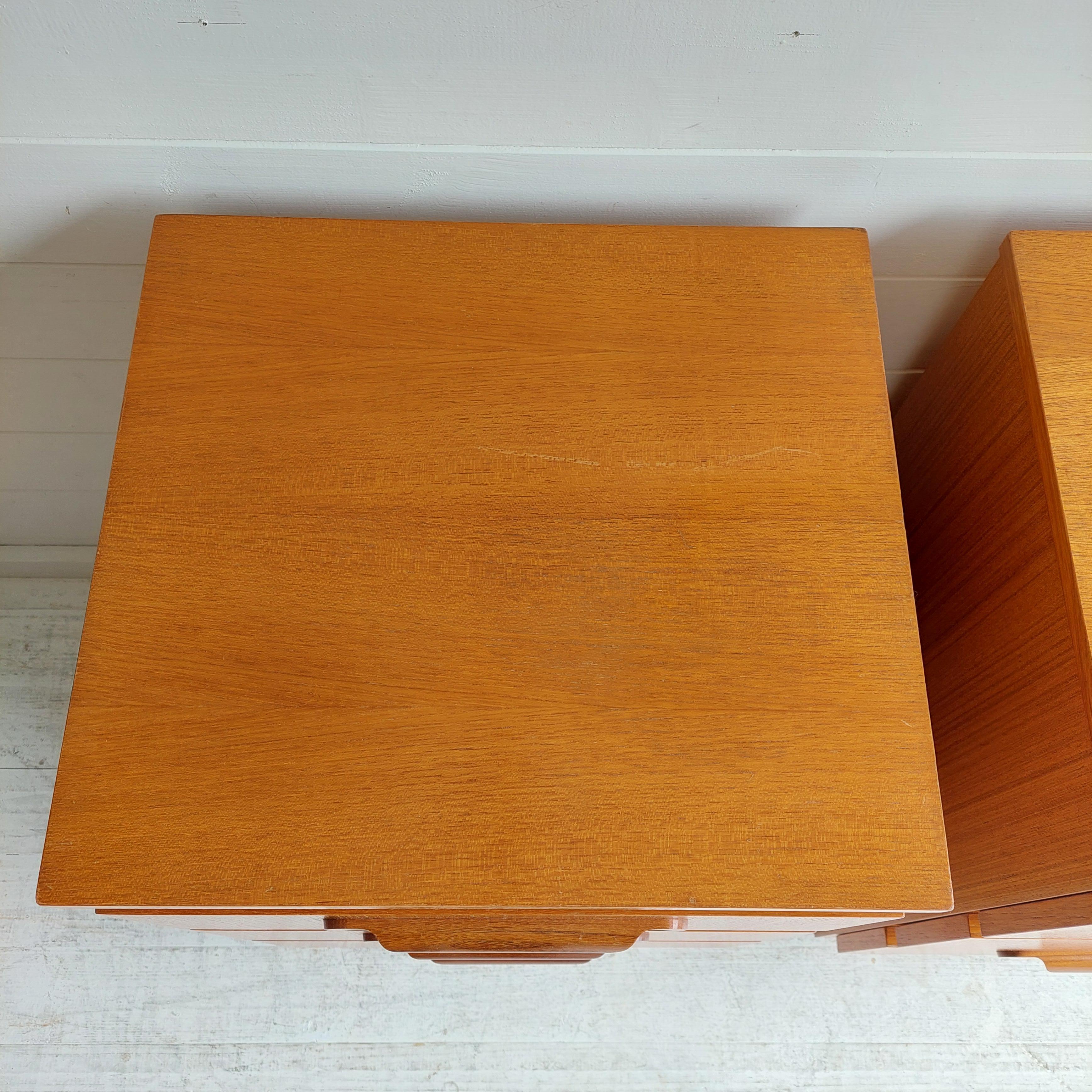 Mid Century Teak Bedside Tables Drawers, JS Salko G Plan Style, 1970s Set of 2 For Sale 6