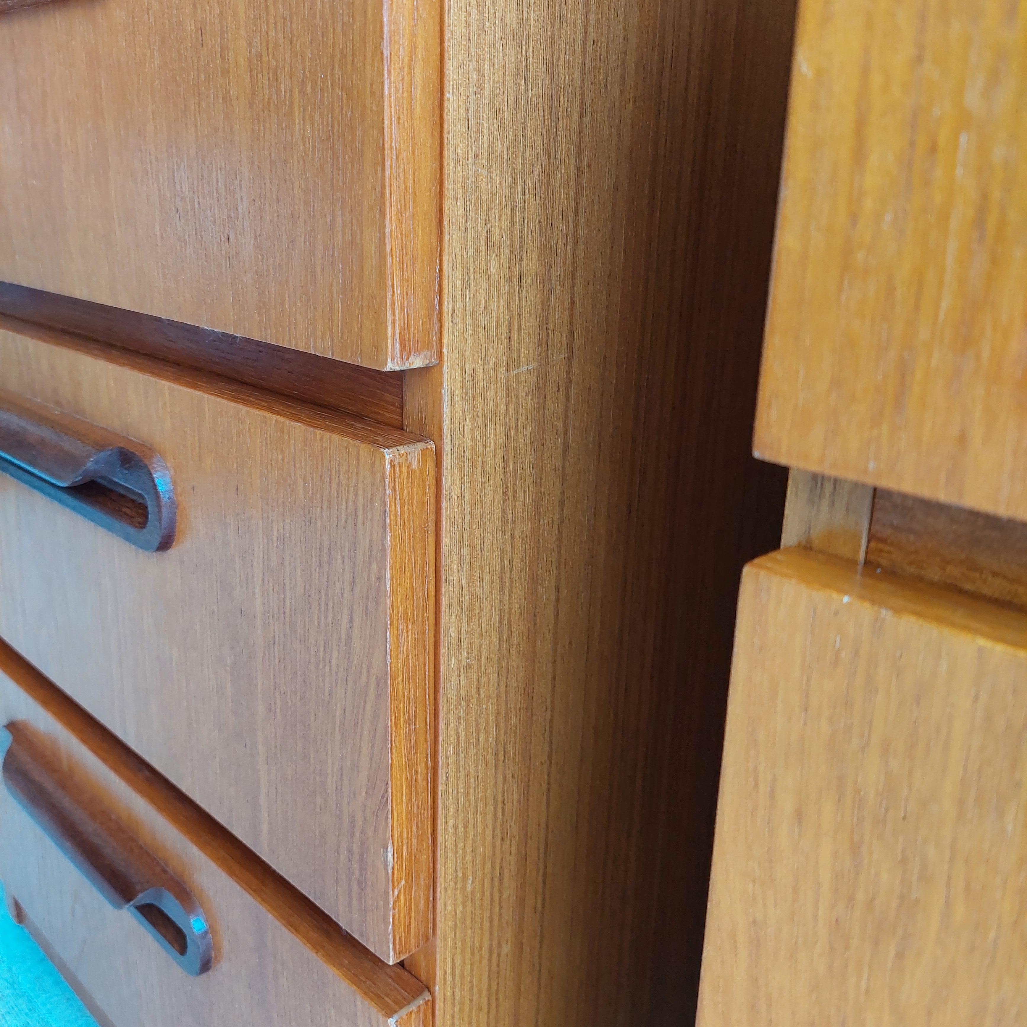 Mid Century Teak Bedside Tables Drawers, JS Salko G Plan Style, 1970s Set of 2 For Sale 11