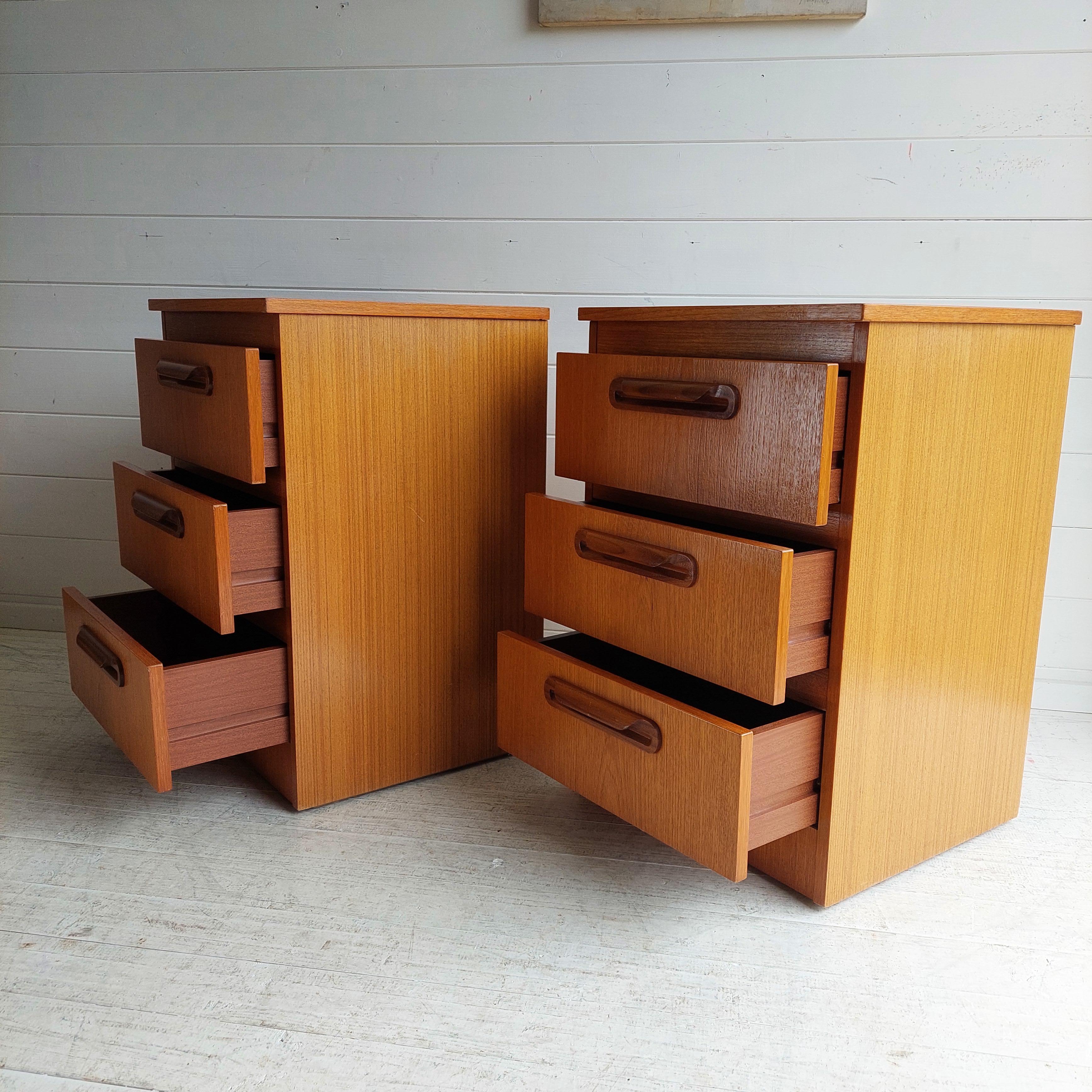 Mid Century Teak Bedside Tables Drawers, JS Salko G Plan Style, 1970s Set of 2 For Sale 1