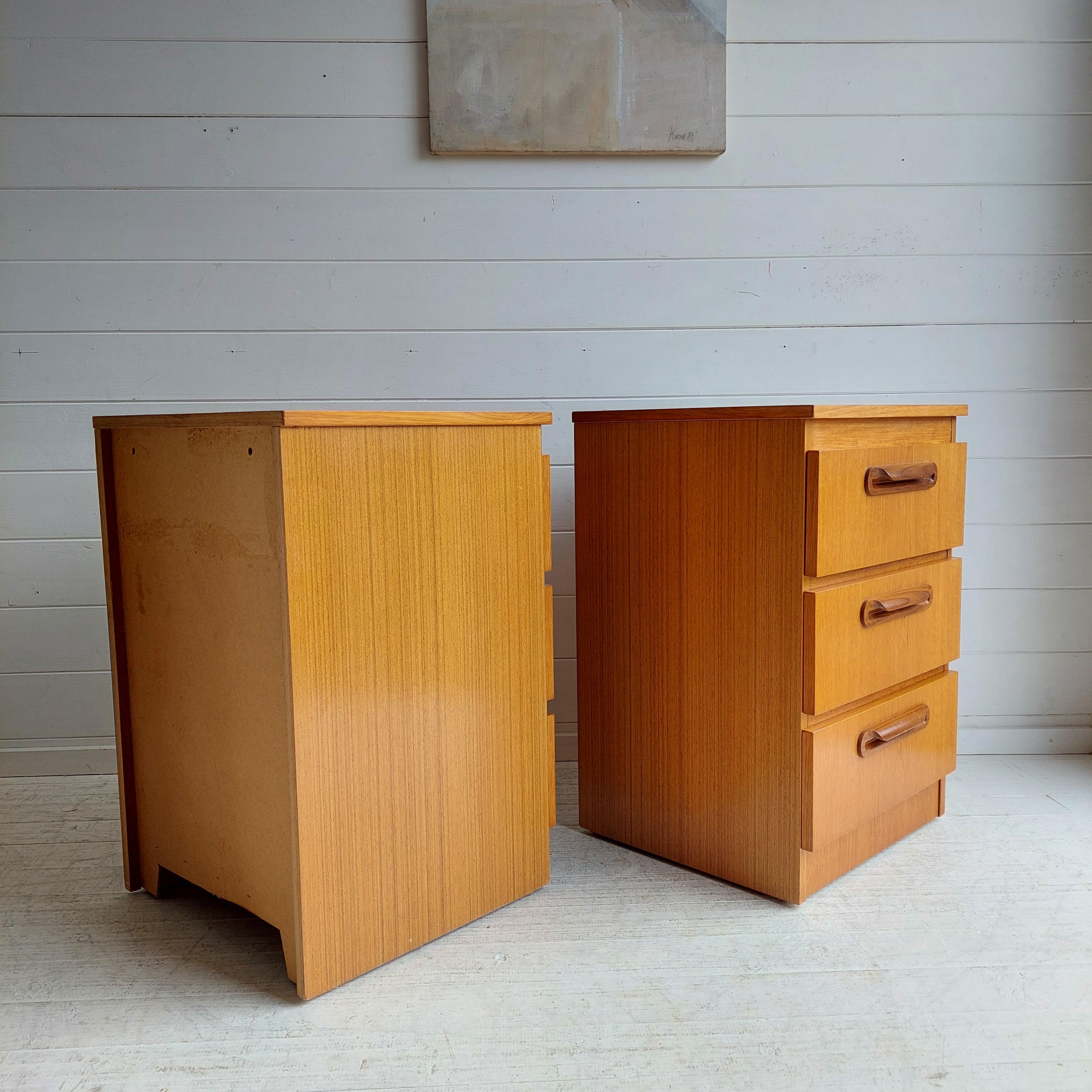 Mid Century Teak Bedside Tables Drawers, JS Salko G Plan Style, 1970s Set of 2 For Sale 3