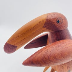 Molinillo de pimienta de pájaro de teca de mediados de siglo Dinamarca