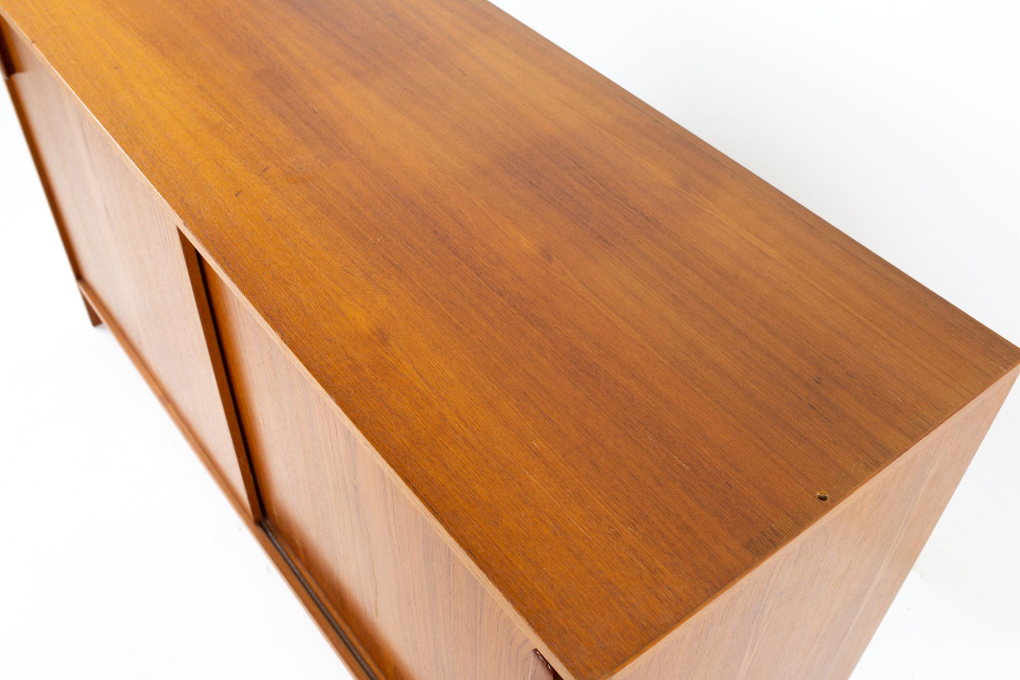 Mid Century Teak Book Case Buffet and Hutch 7