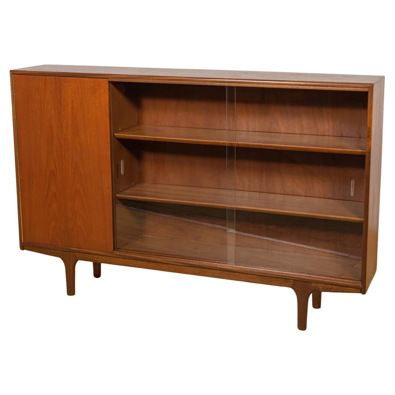 Bücherregal aus Teakholz aus der Mitte des Jahrhunderts von McIntosh, 1960er Jahre