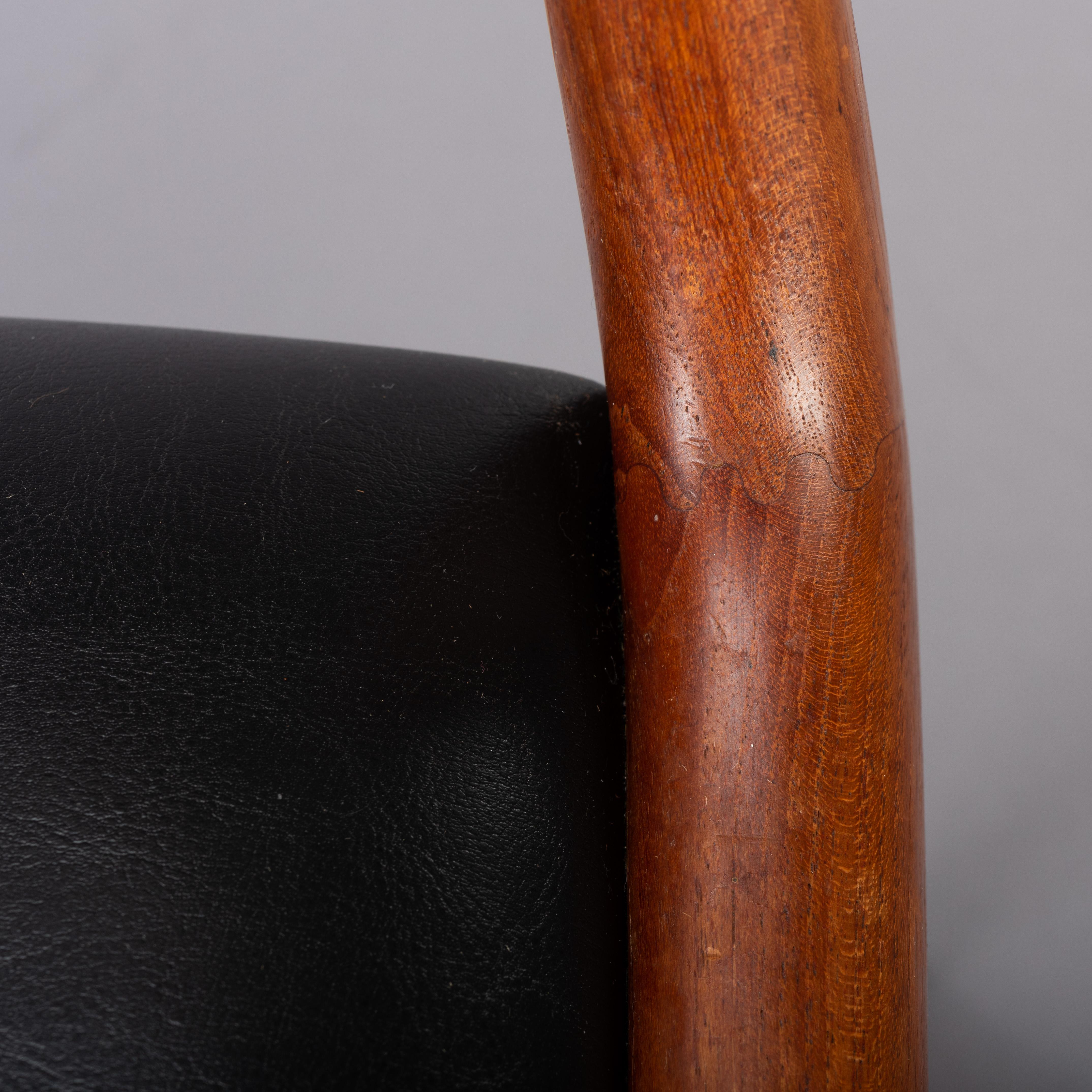 Midcentury Teak Boomerang Chairs #370 by E. Christensen for Slagelse, Set of 6 4